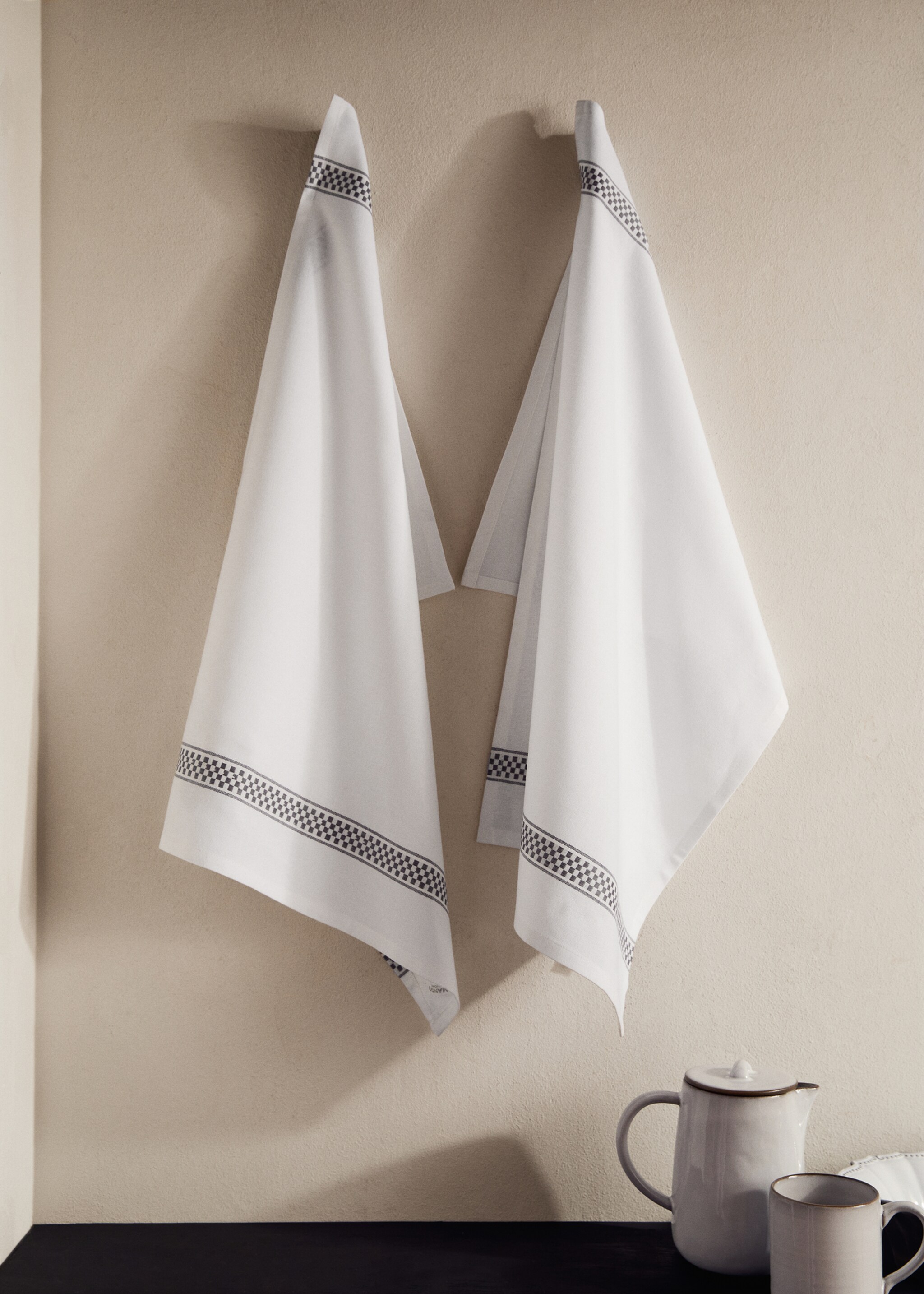 Cotton kitchen towel with details - General plane, White. Ref: 17044136-00.