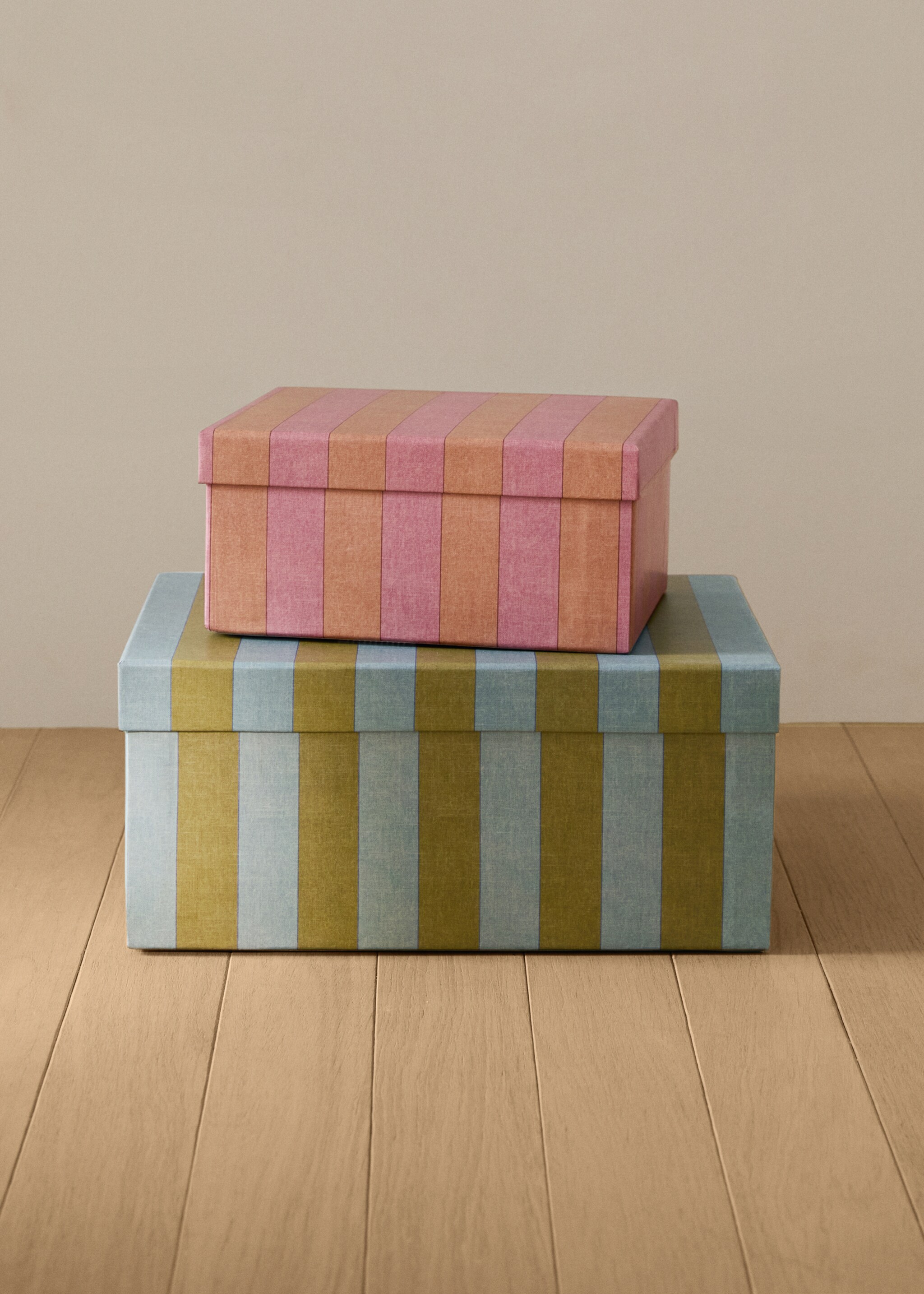 Large printed children's box - General plane, Green. Ref: 17044439-00.