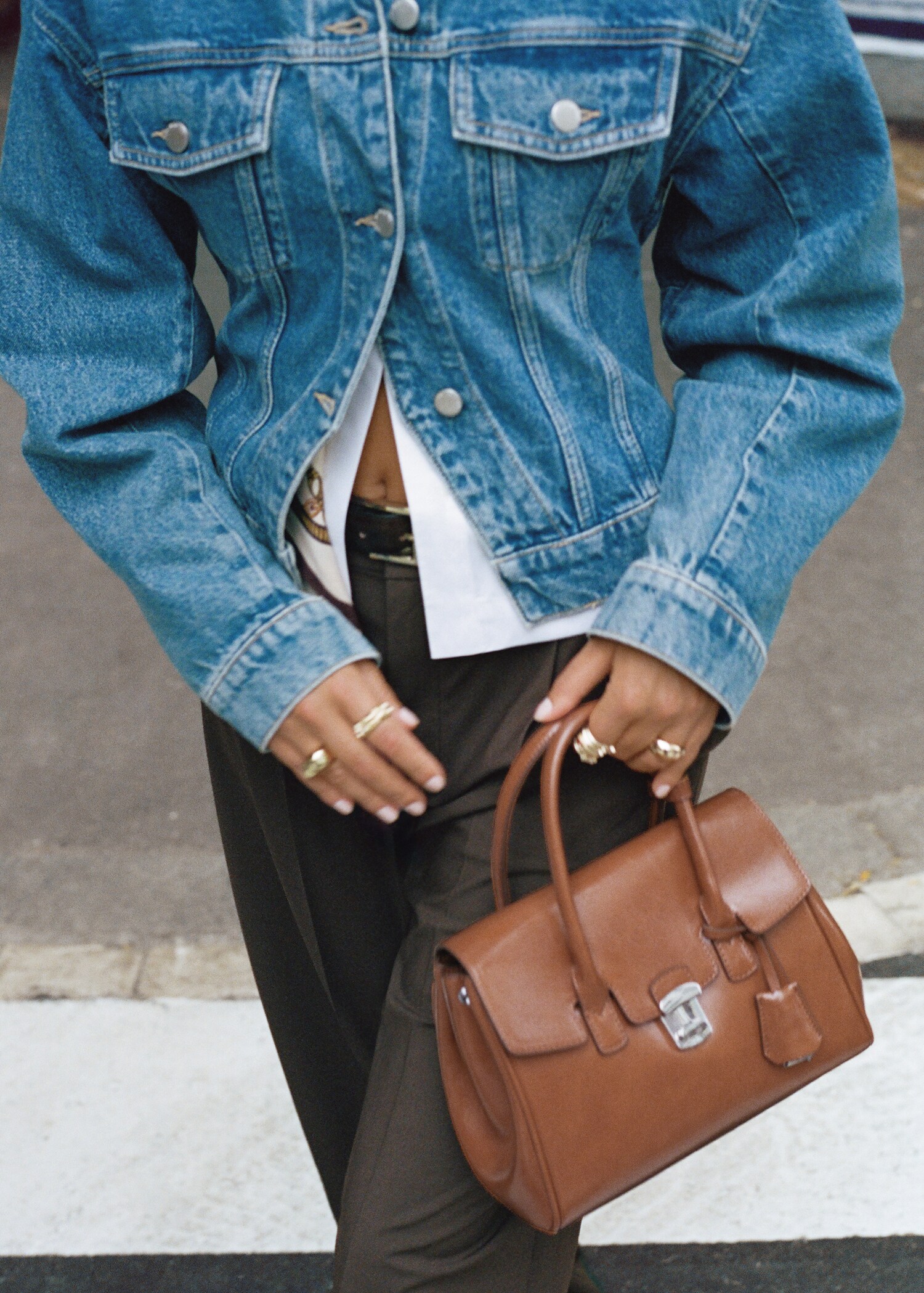Small city handbag with flap - General plane