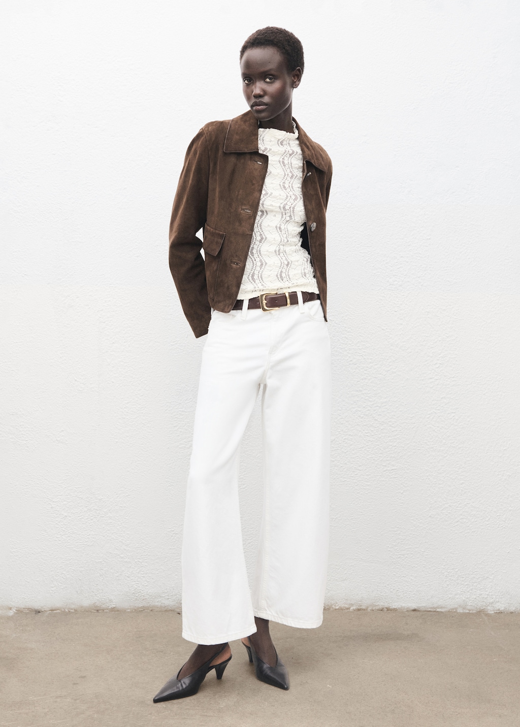 Sweater with perkins collar and lace design