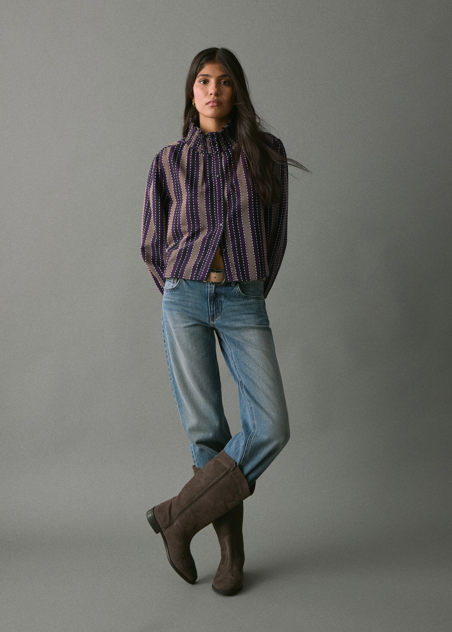 Striped blouse with embroidered details - General plane