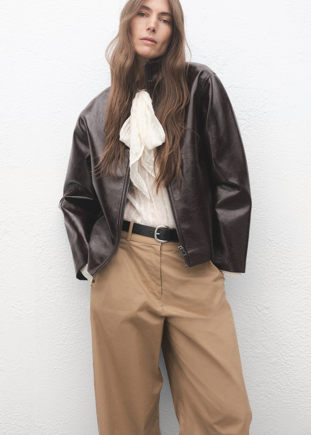 Ceinture cuir boucle ronde - Femme | MANGO France métropolitaine