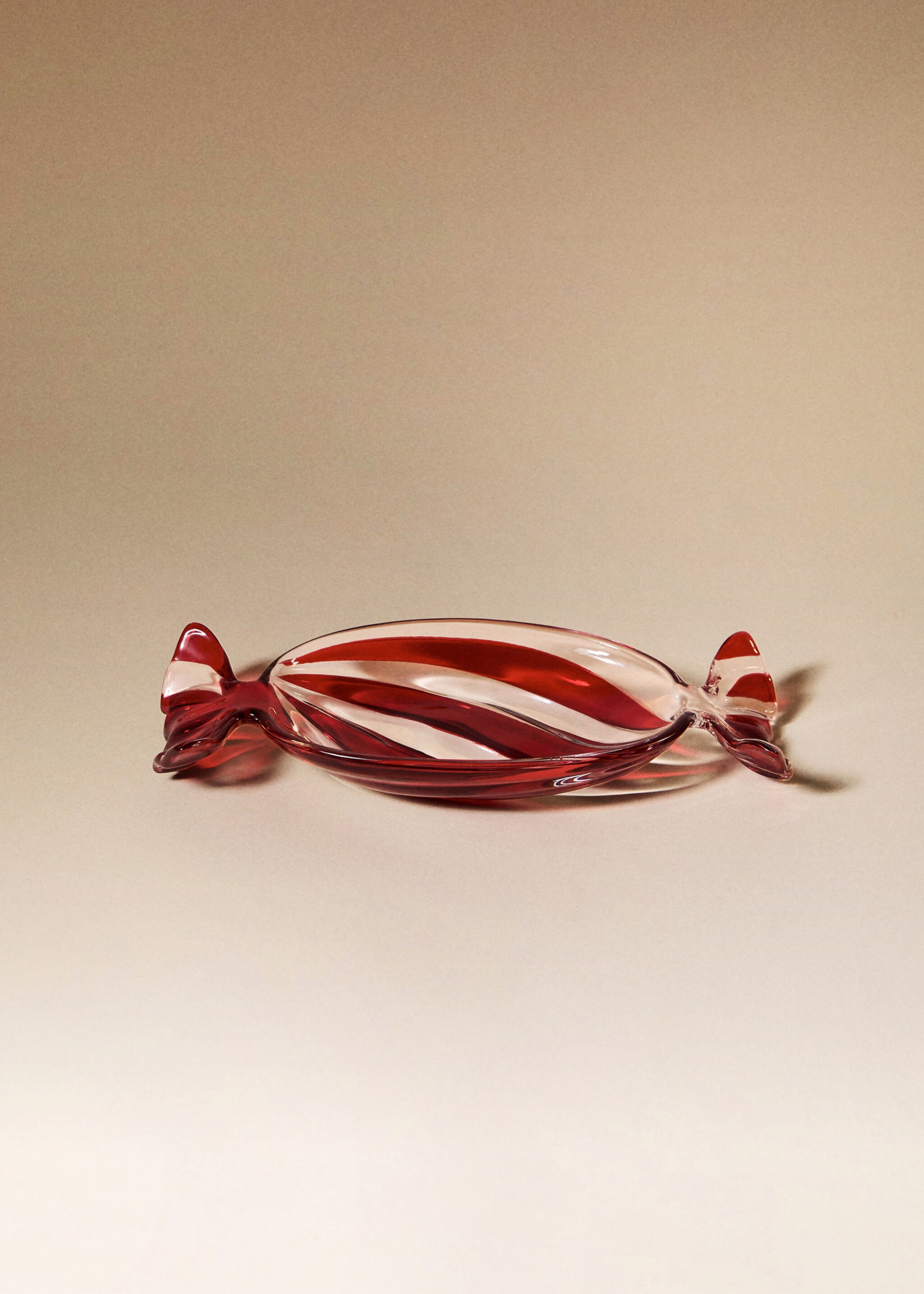 Plateau en verre nœud lignes - Plan général, Rouge. Ref: 17047778-00.