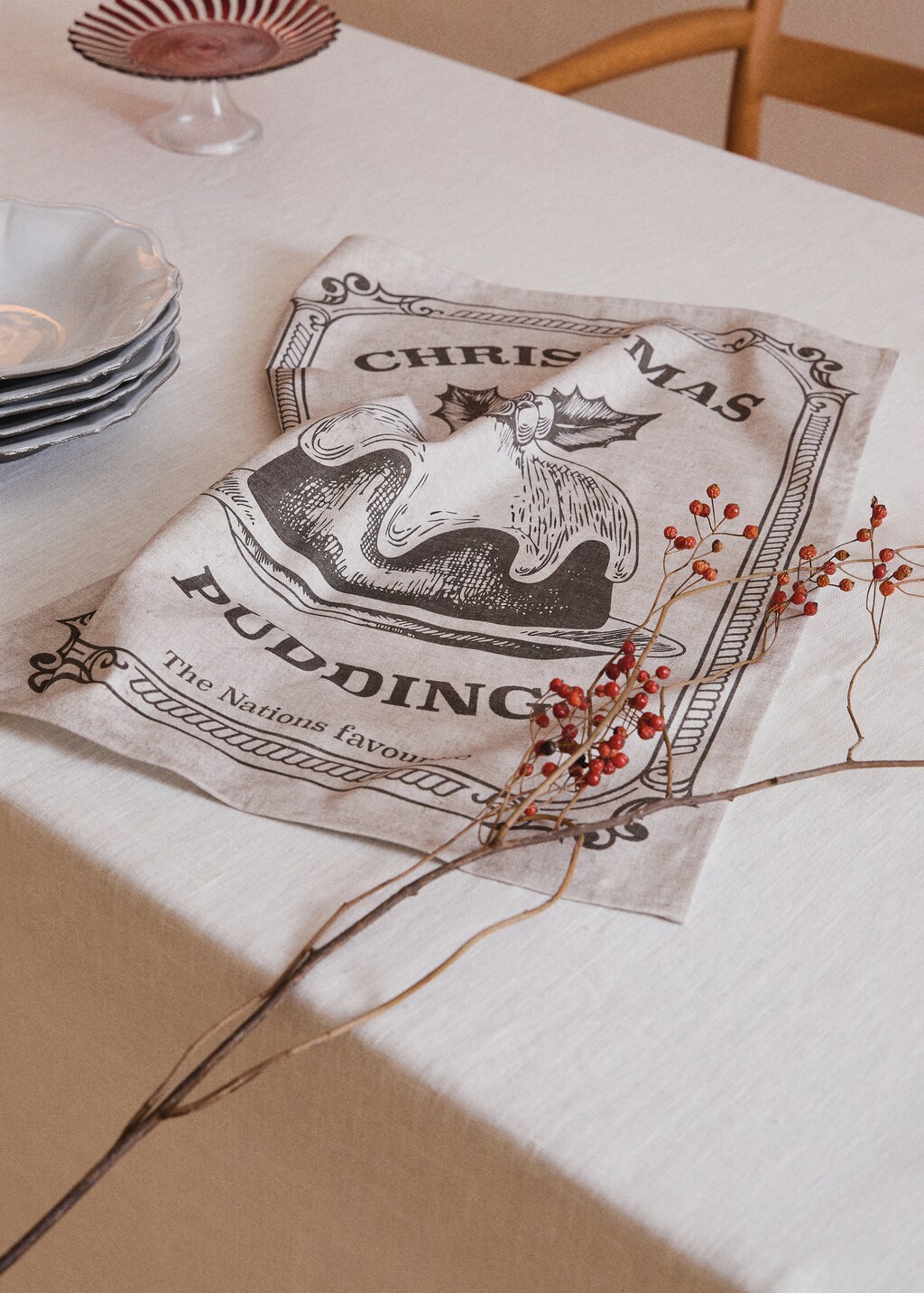 Kitchen cloth with Christmas pudding print - Home | MANGO Czech Republic