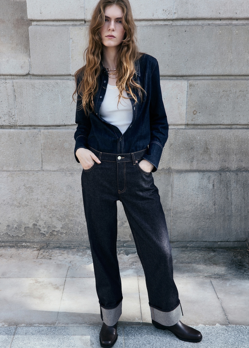 Turned-up straight jeans