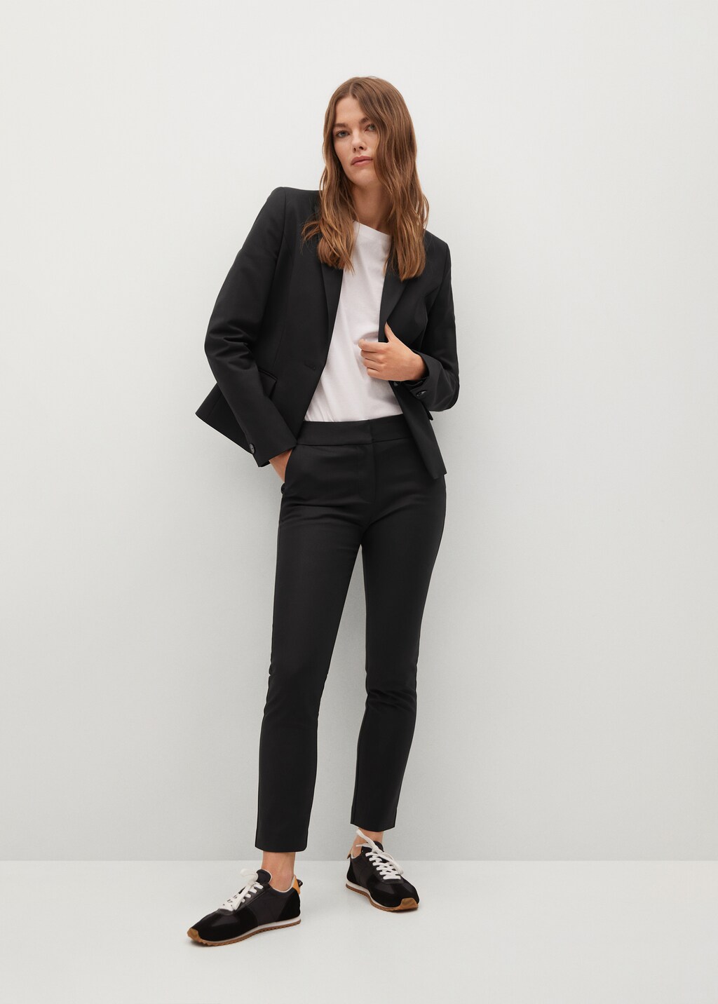 Pantalon de costume cigarette Femme MANGO France La Reunion
