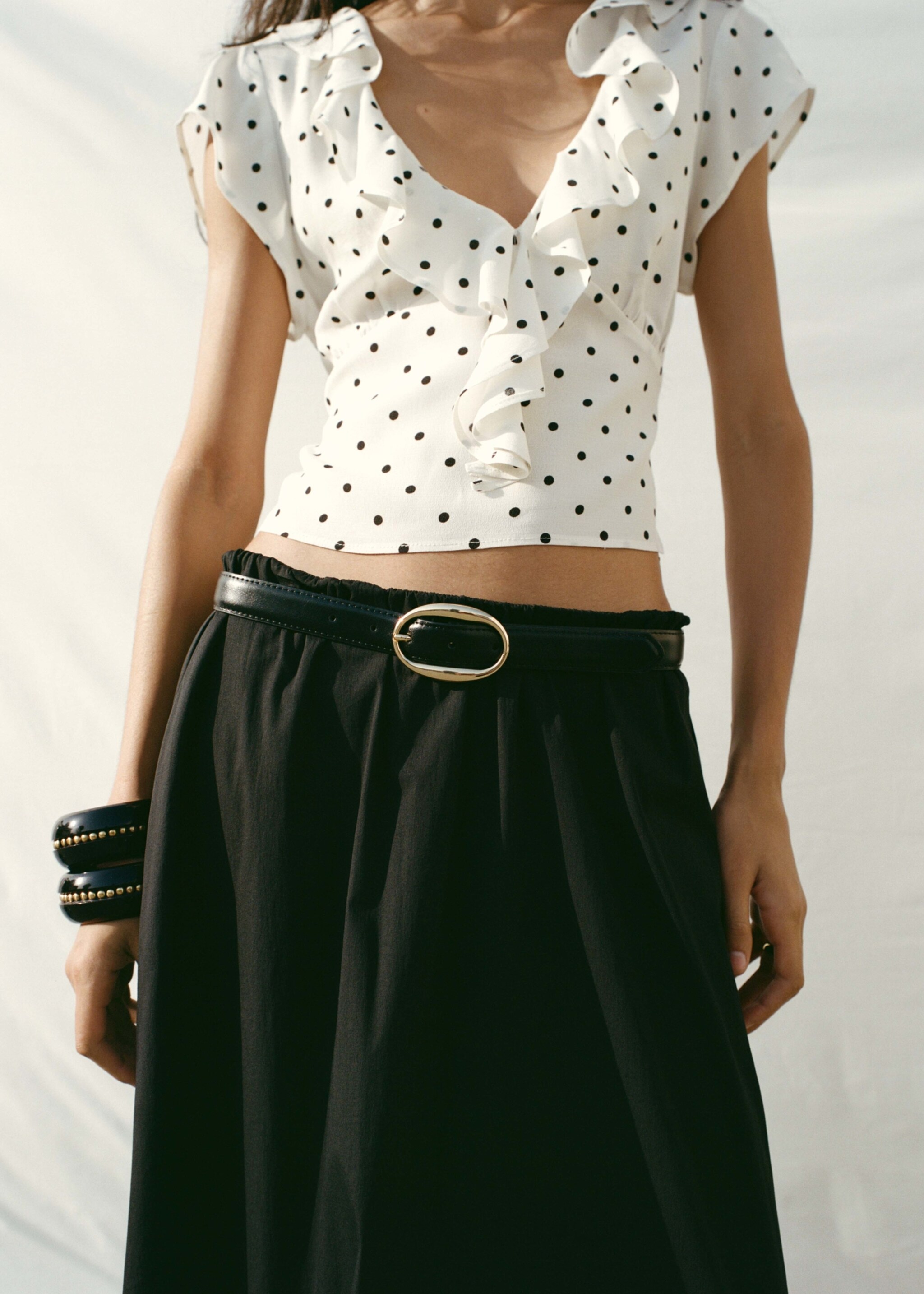 Oval buckle belt - General plane