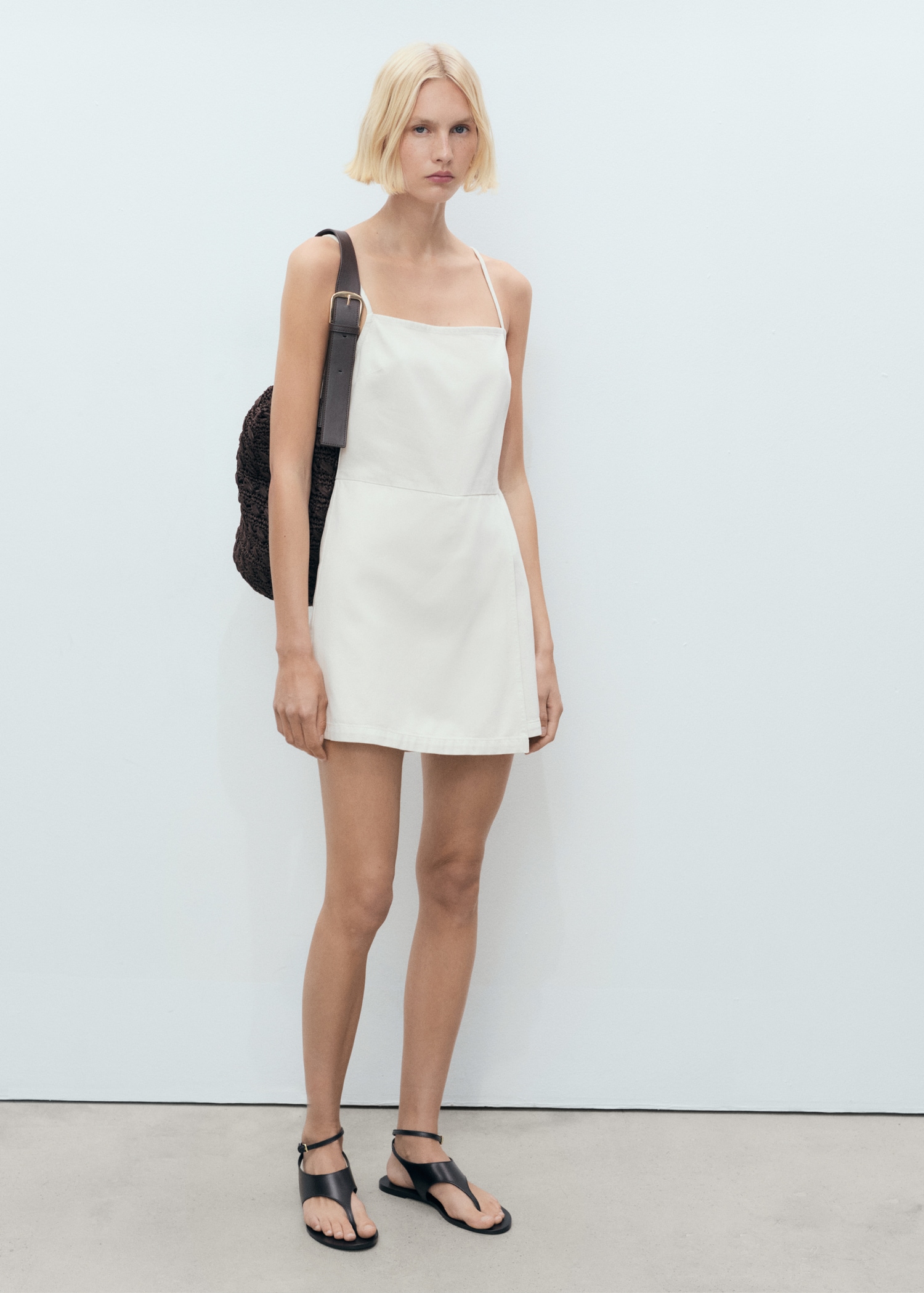 Short denim pinafore - General plane