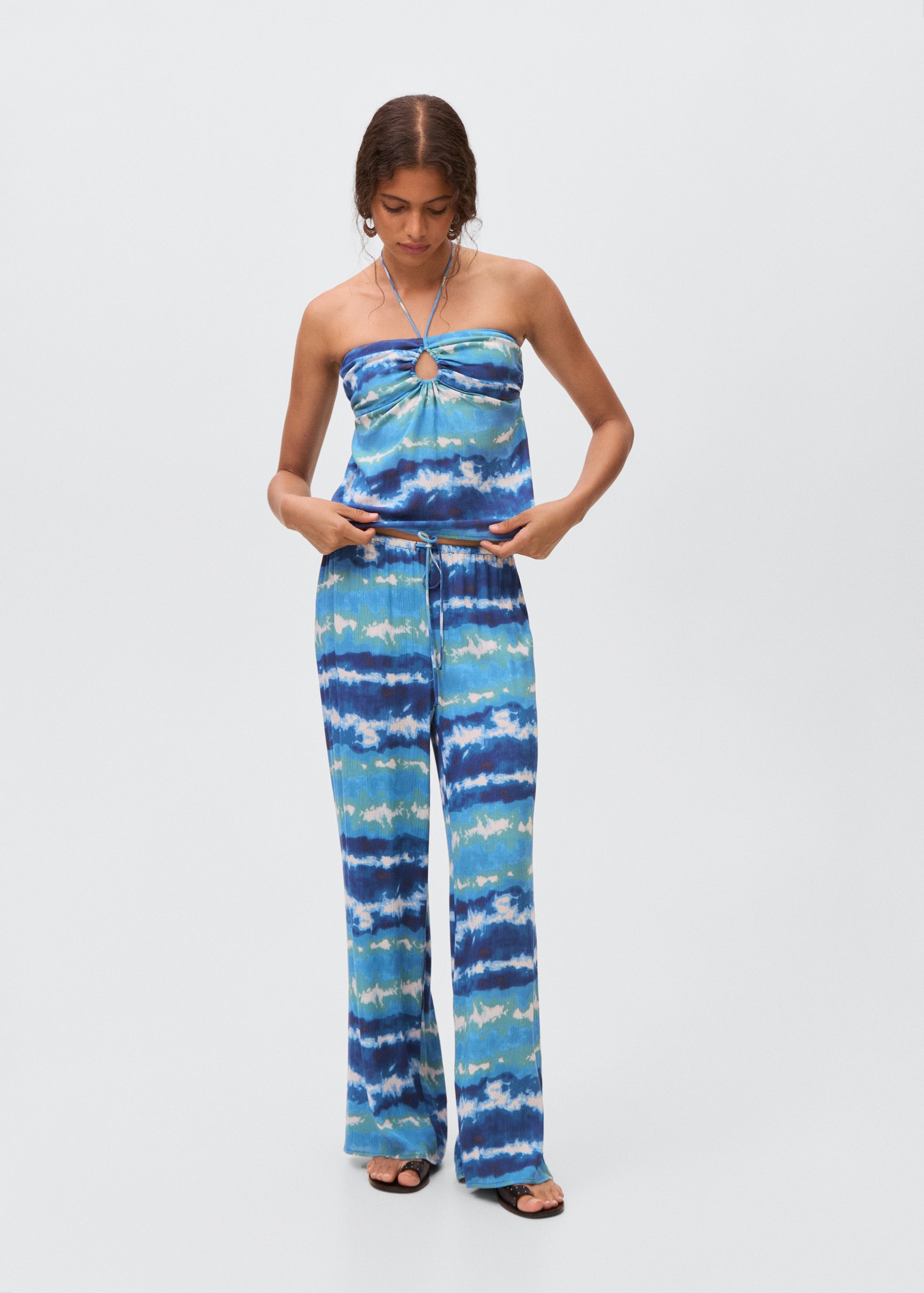 Trousers with tie-dye print - General plane