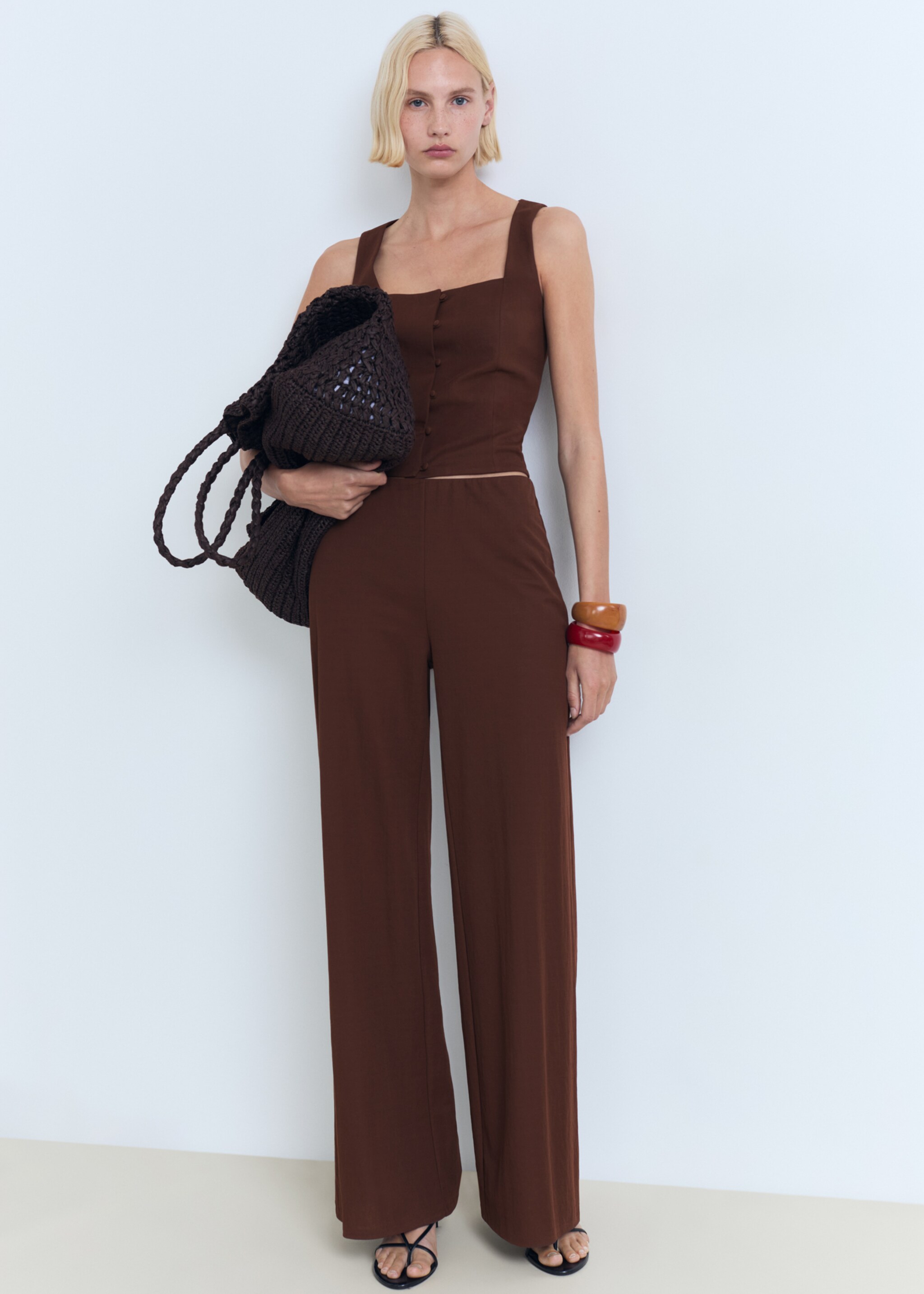 Flowy straight-fit trousers - General plane
