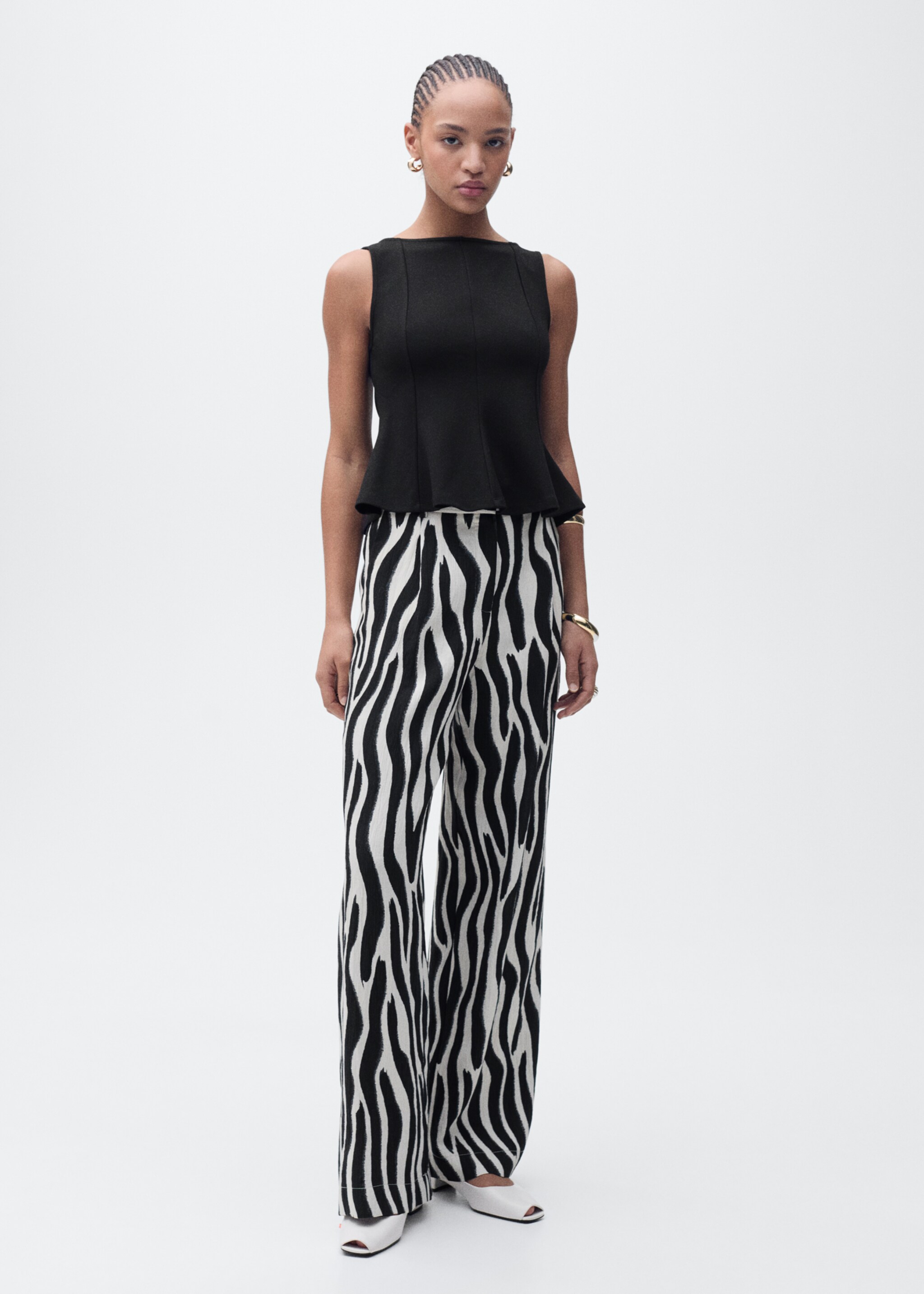 Peplum top with seam detail - General plane