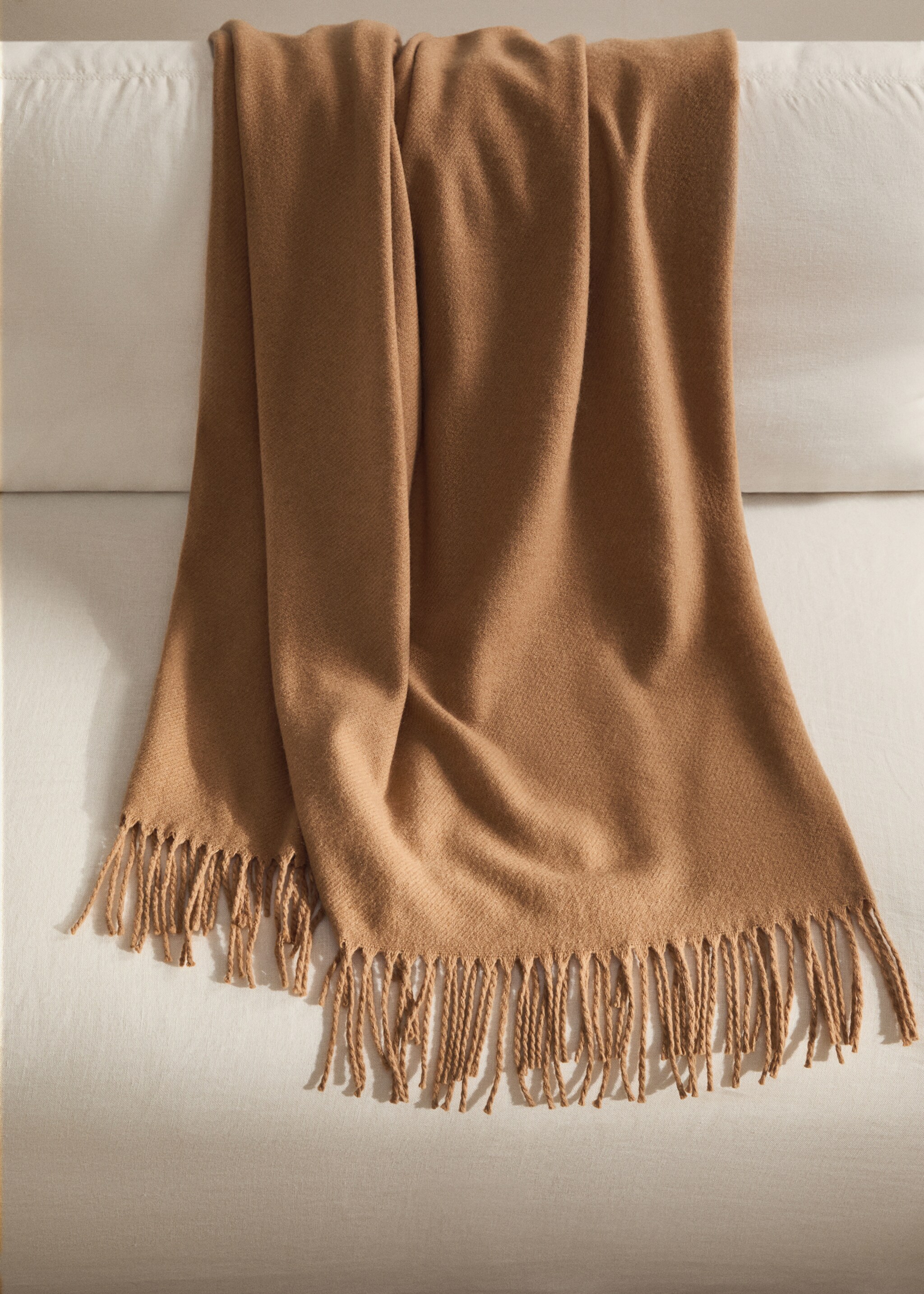 Fringed wool blend blanket - General plane, Medium Brown. Ref: 17051271-00.