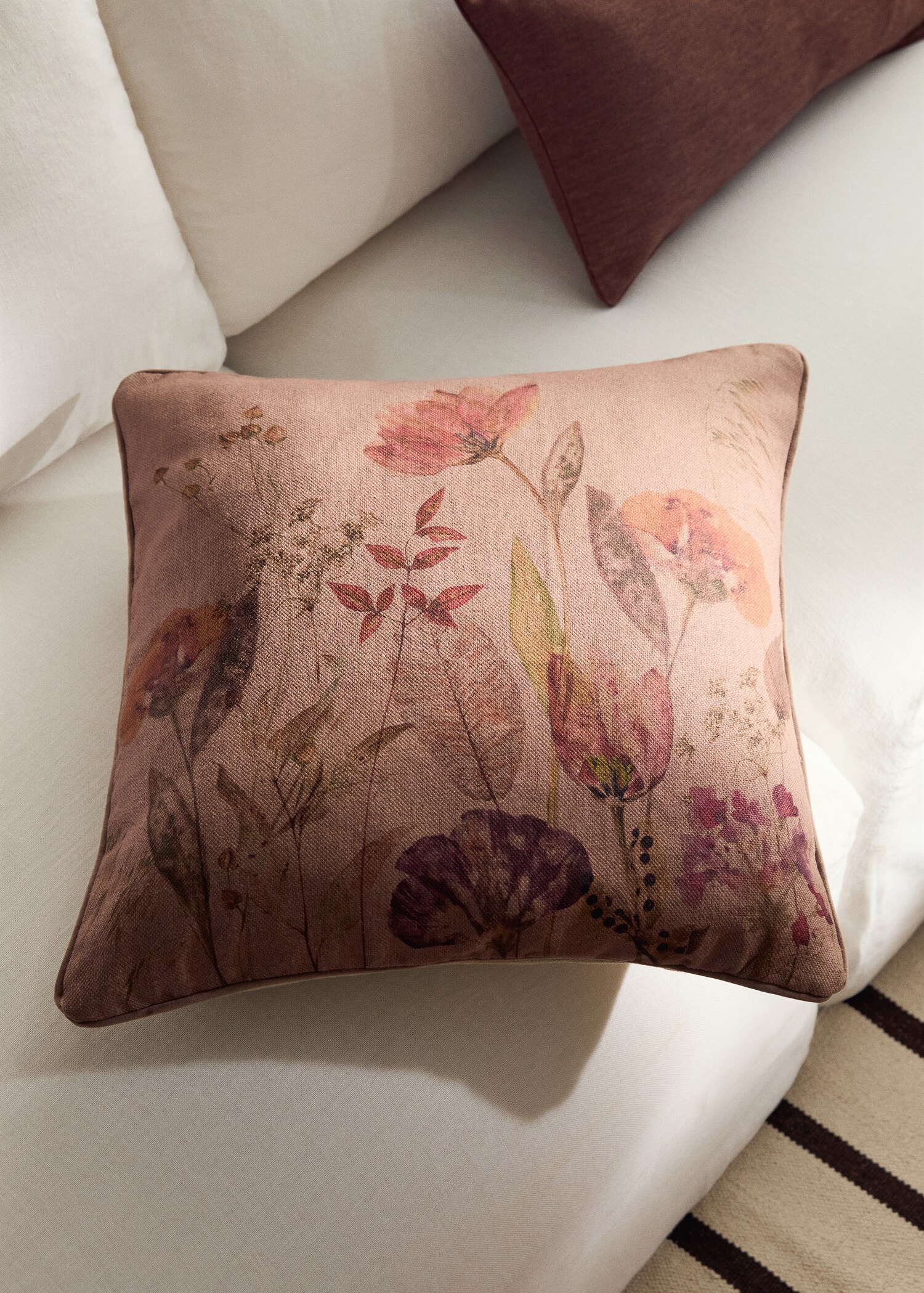 Linen floral-print cushion cover 50x50 cm - General plane