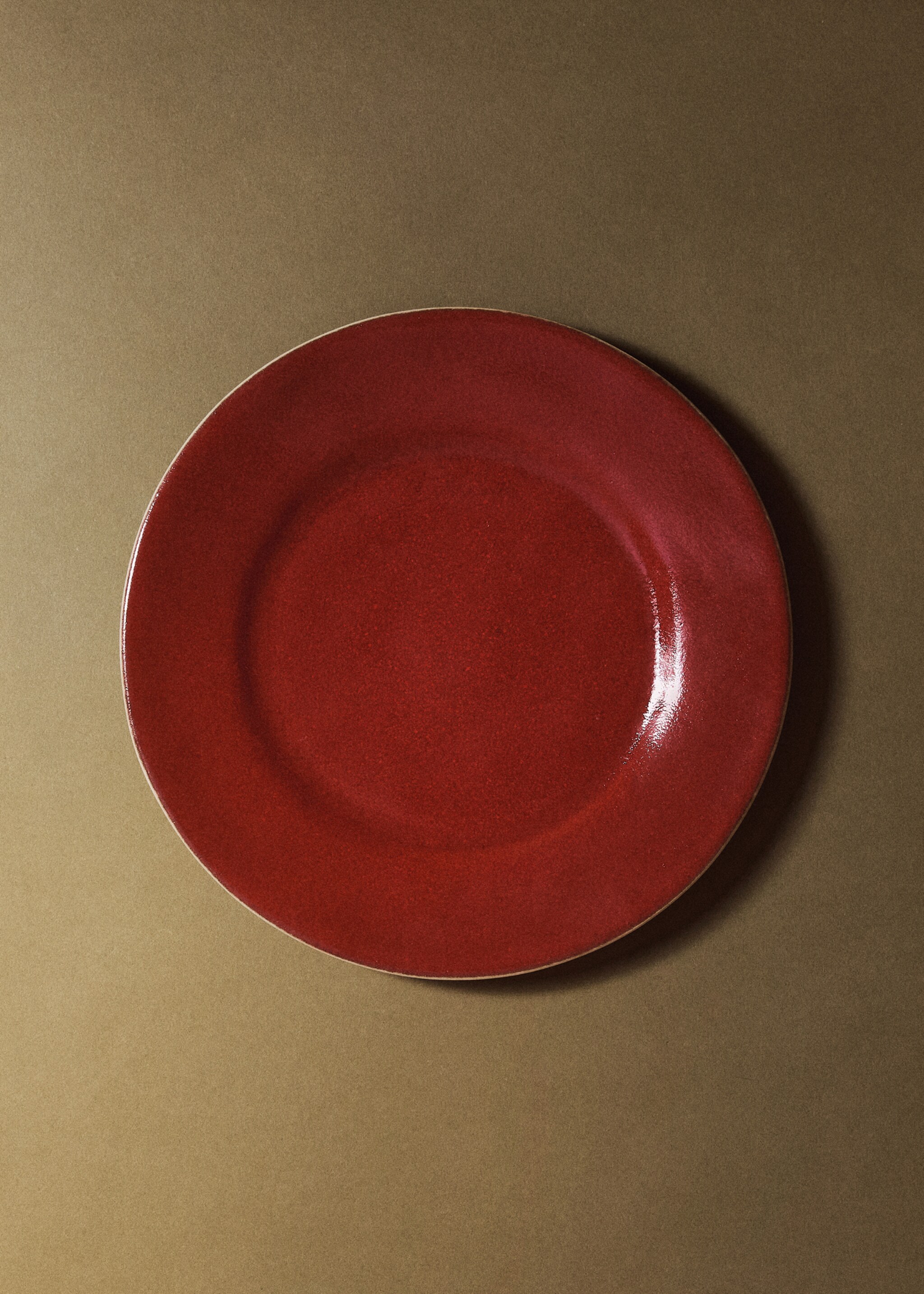 Organic-style dessert plate - General plane, Red. Ref: 17052034-00.