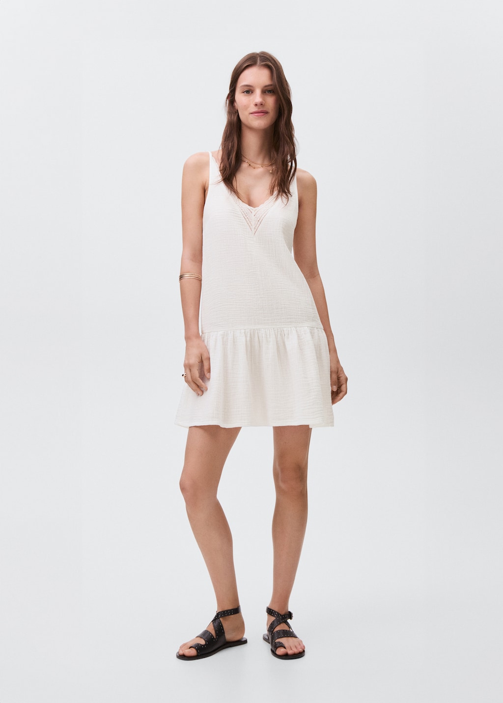 Dress with lace flounces