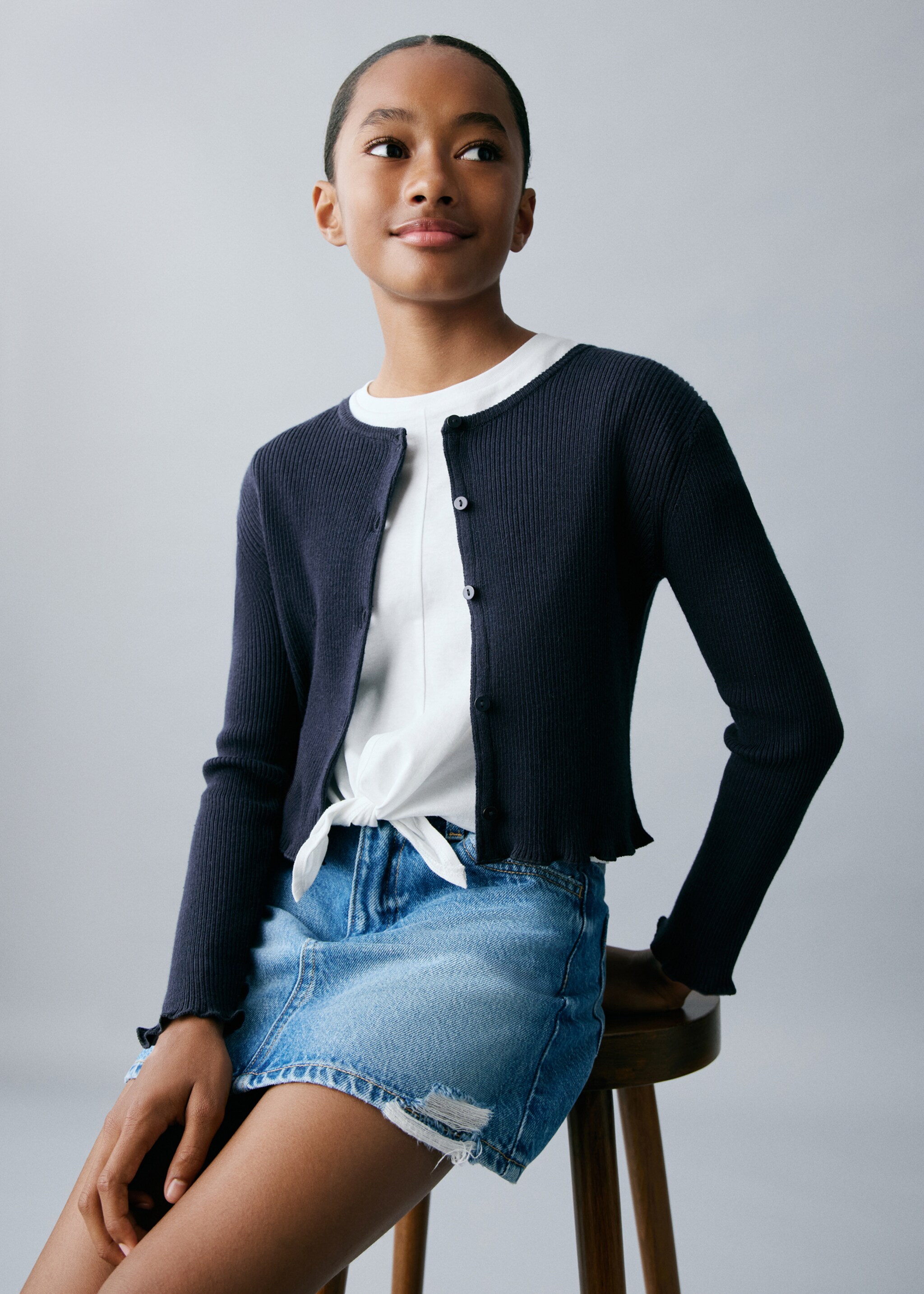 Ribbed knit cardigan - General plane