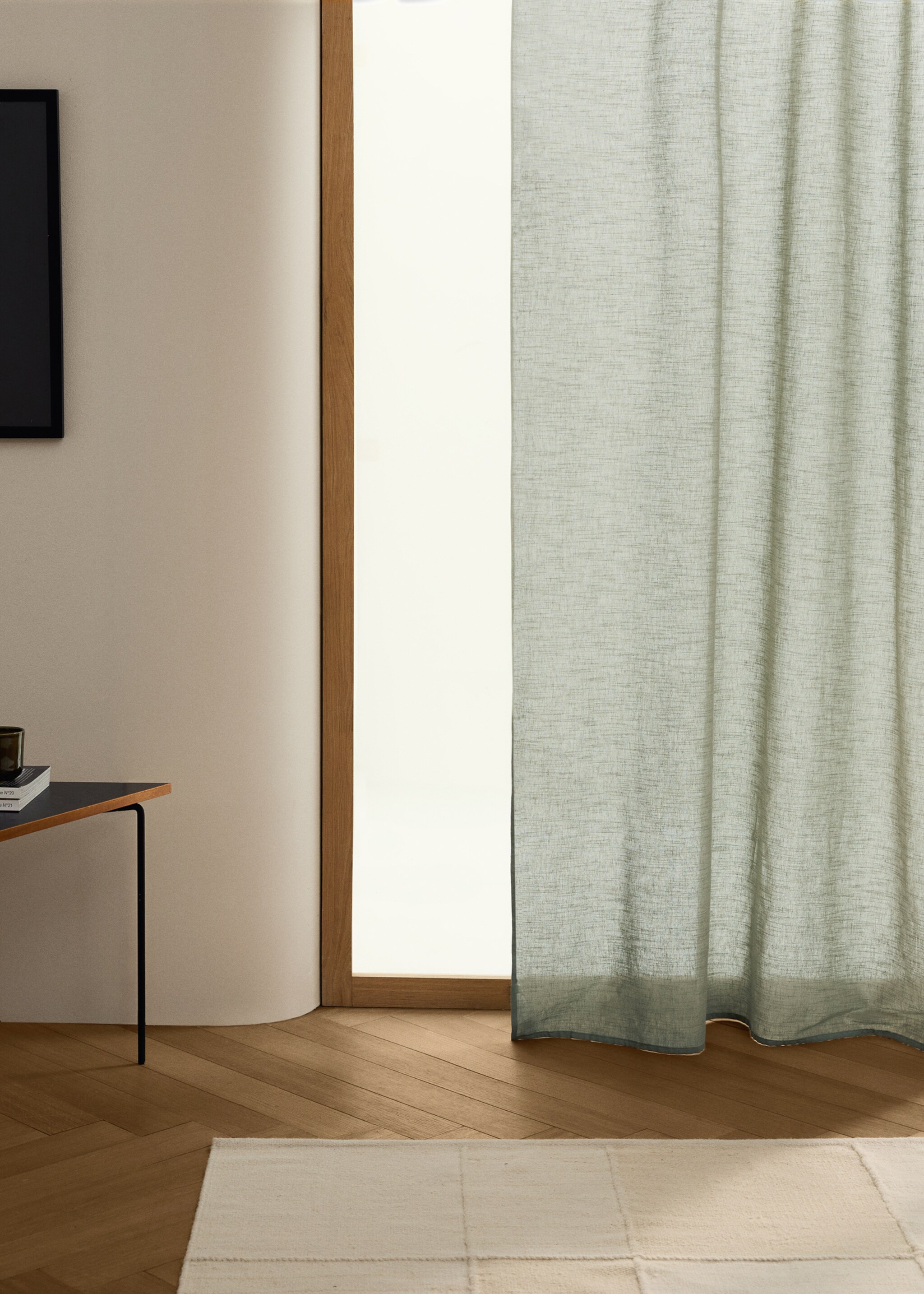 Medium-opacity cotton curtain - General plane, Green. Ref: 17053316-00.