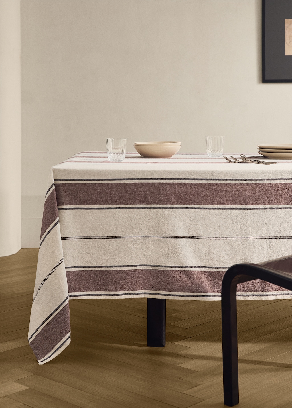 Cotton striped tablecloth for to diners