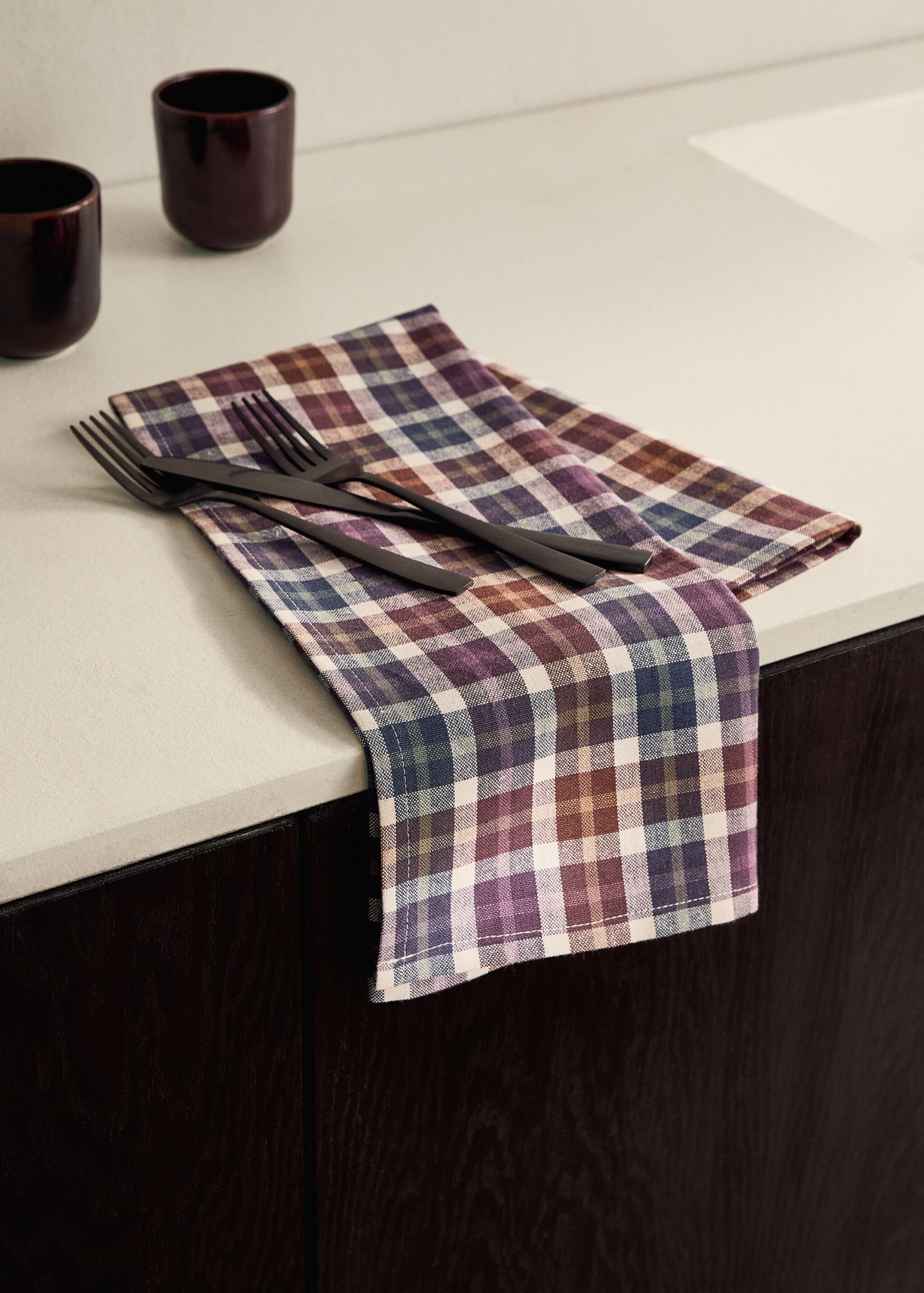Check kitchen towel - General plane, Dark Red. Ref: 17053329-00.