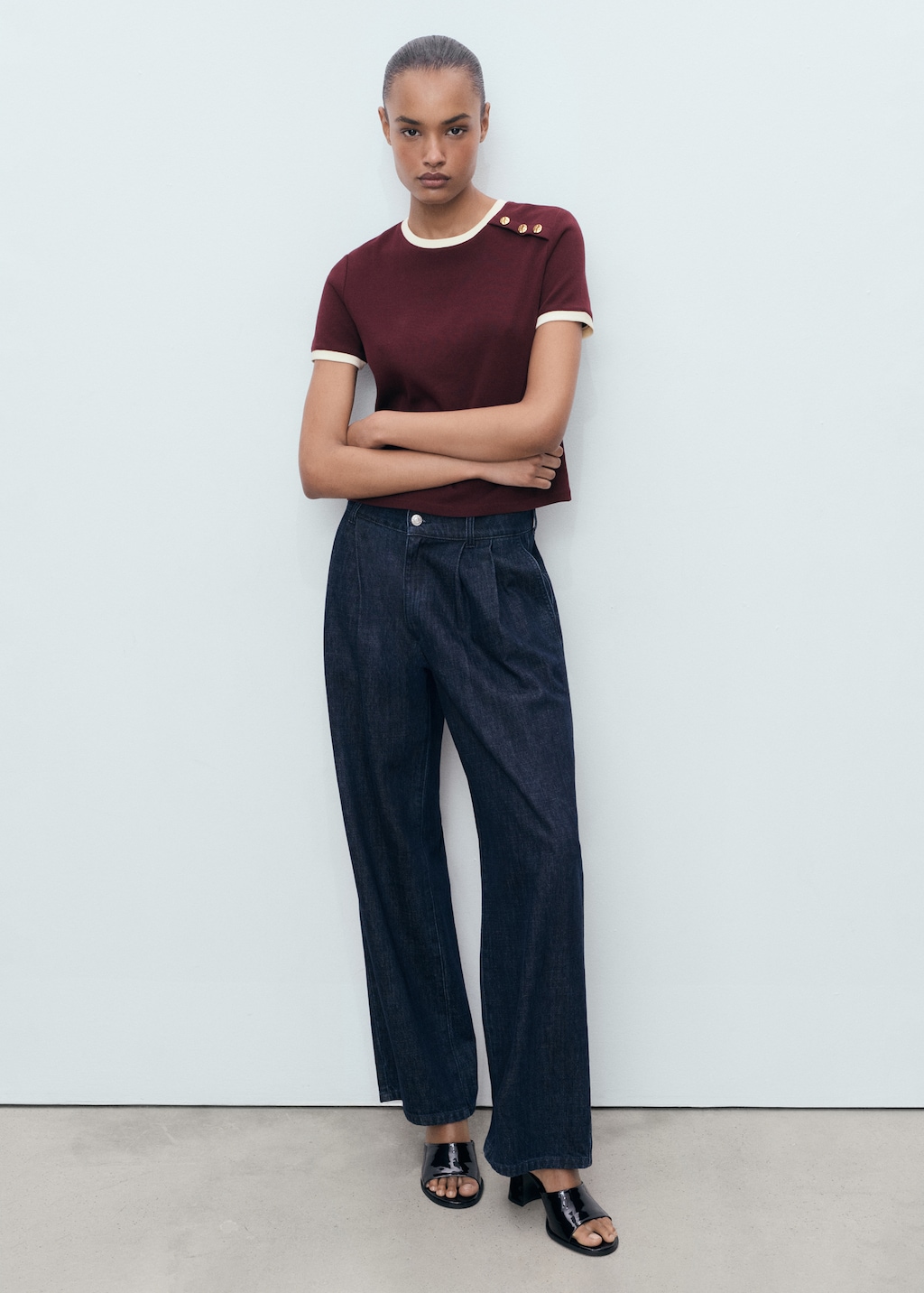 Buttoned cotton T-shirt