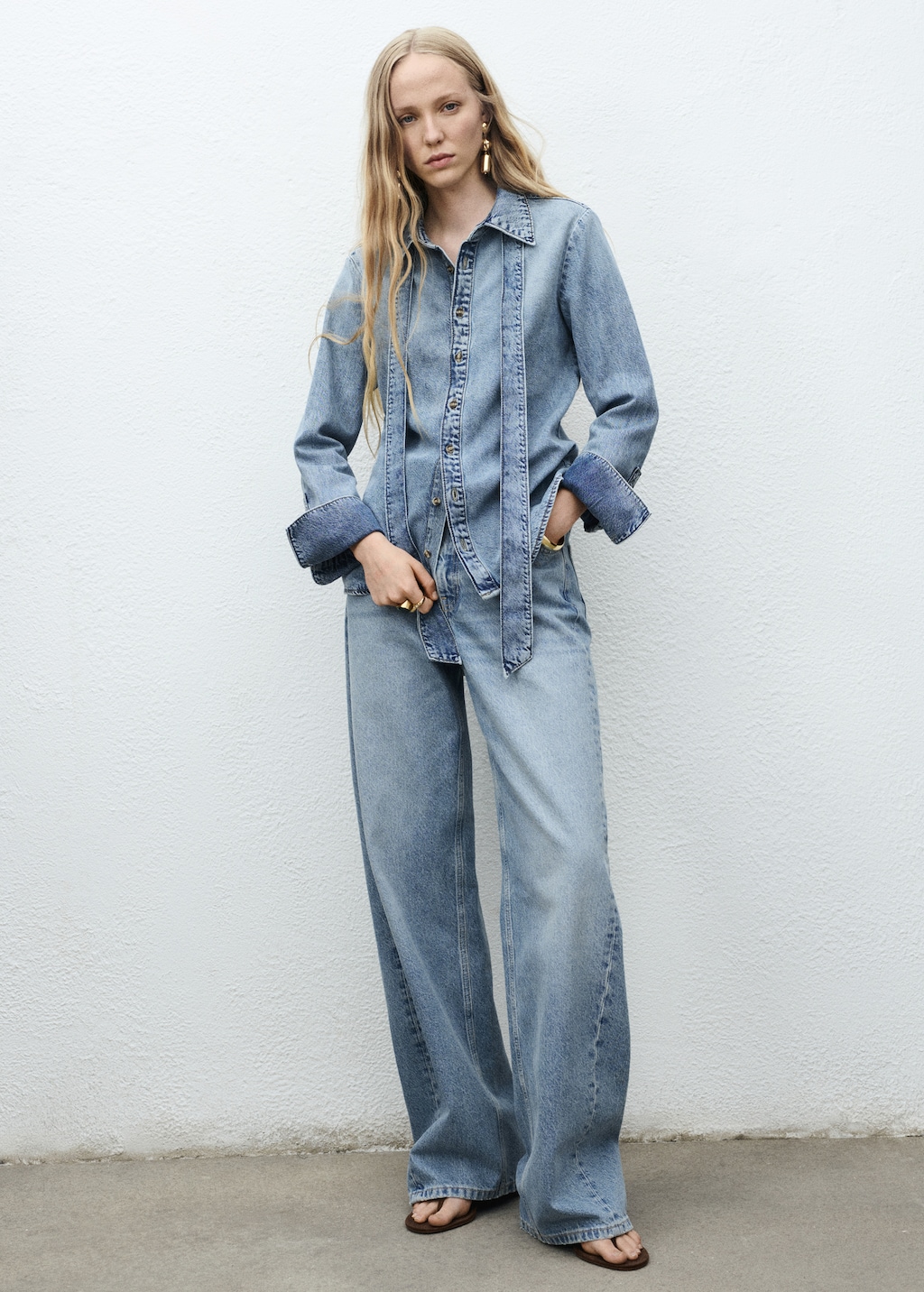 Denim shirt with bow