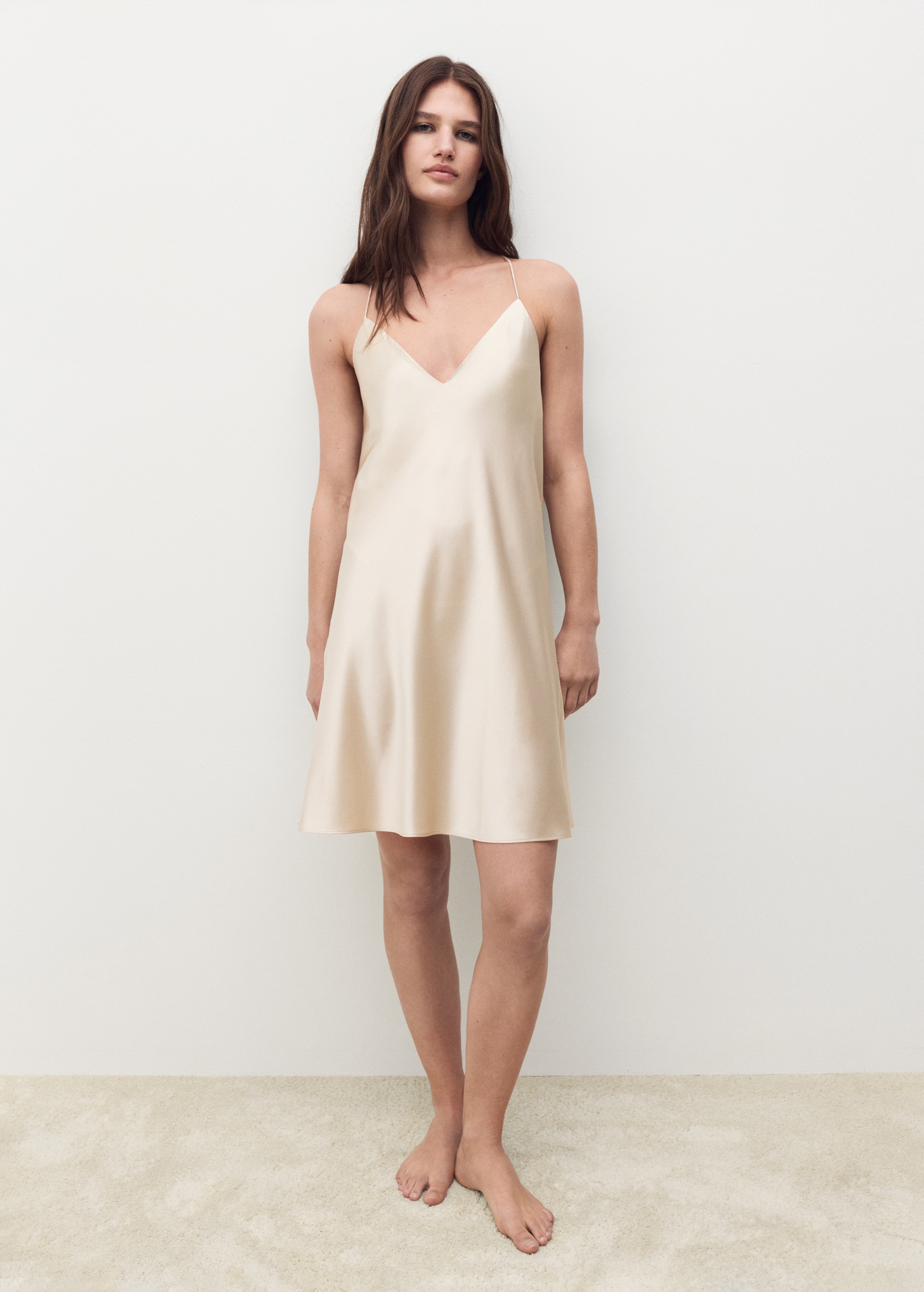 Silk strapless nightgown - General plane