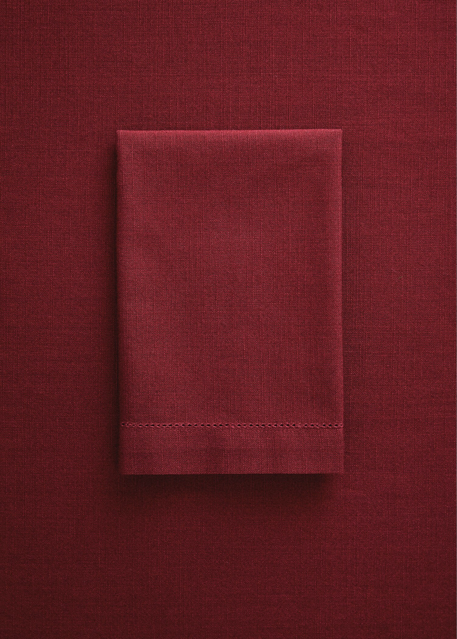 Cotton napkin with hemstitch - General plane