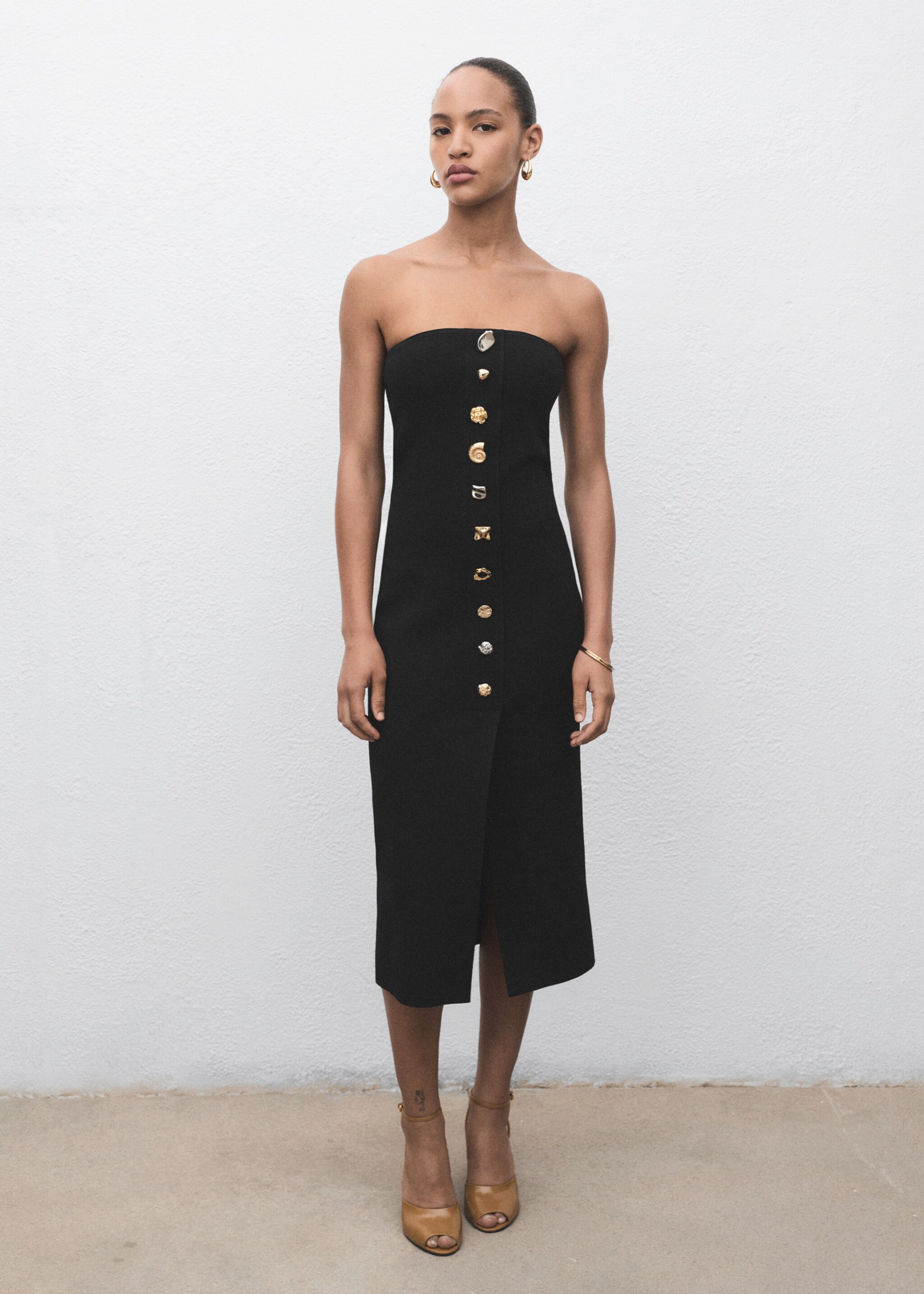 Strapless dress with jewel buttons - General plane, Black. Ref: 17054139-00.