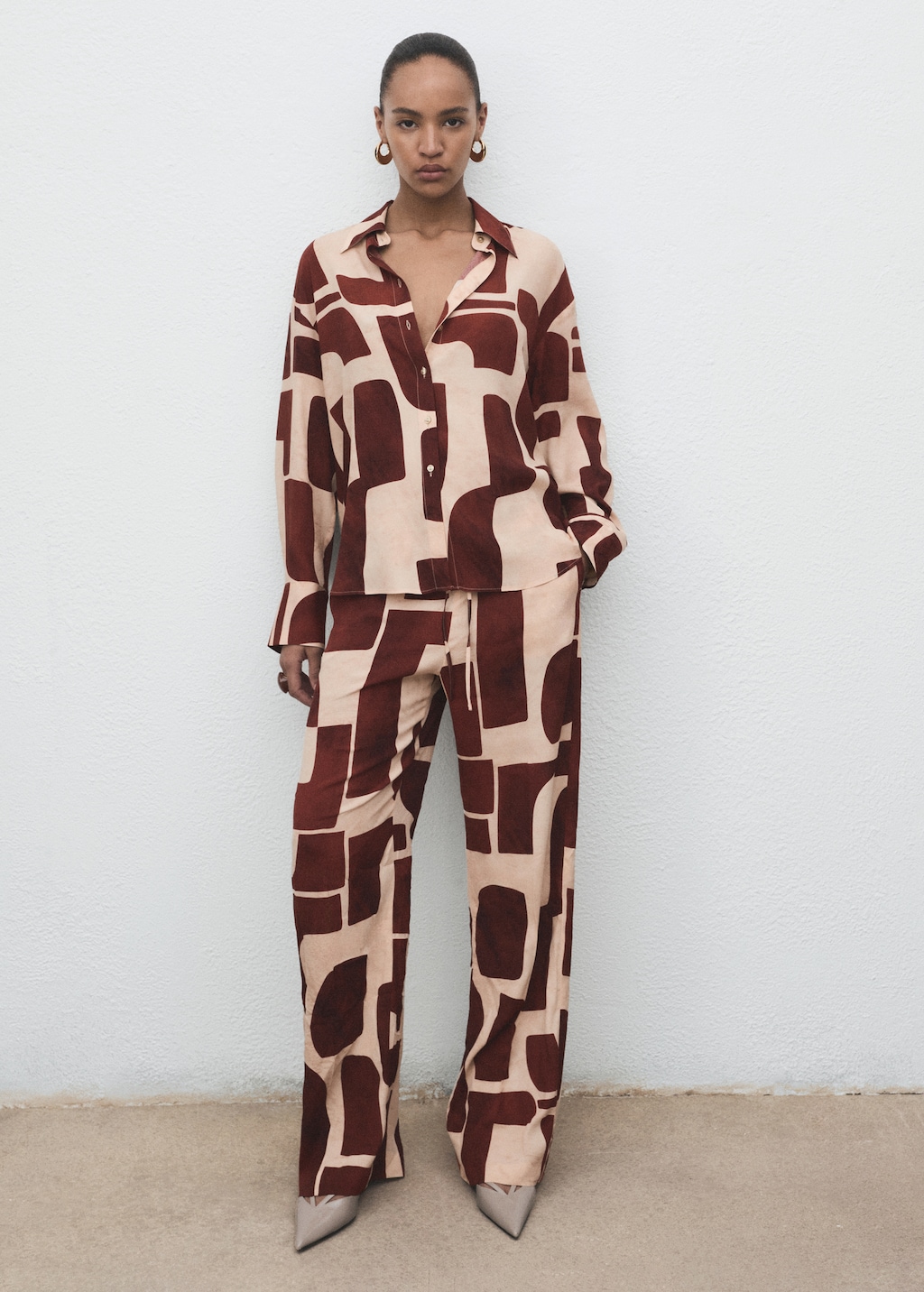 Geometric print shirt