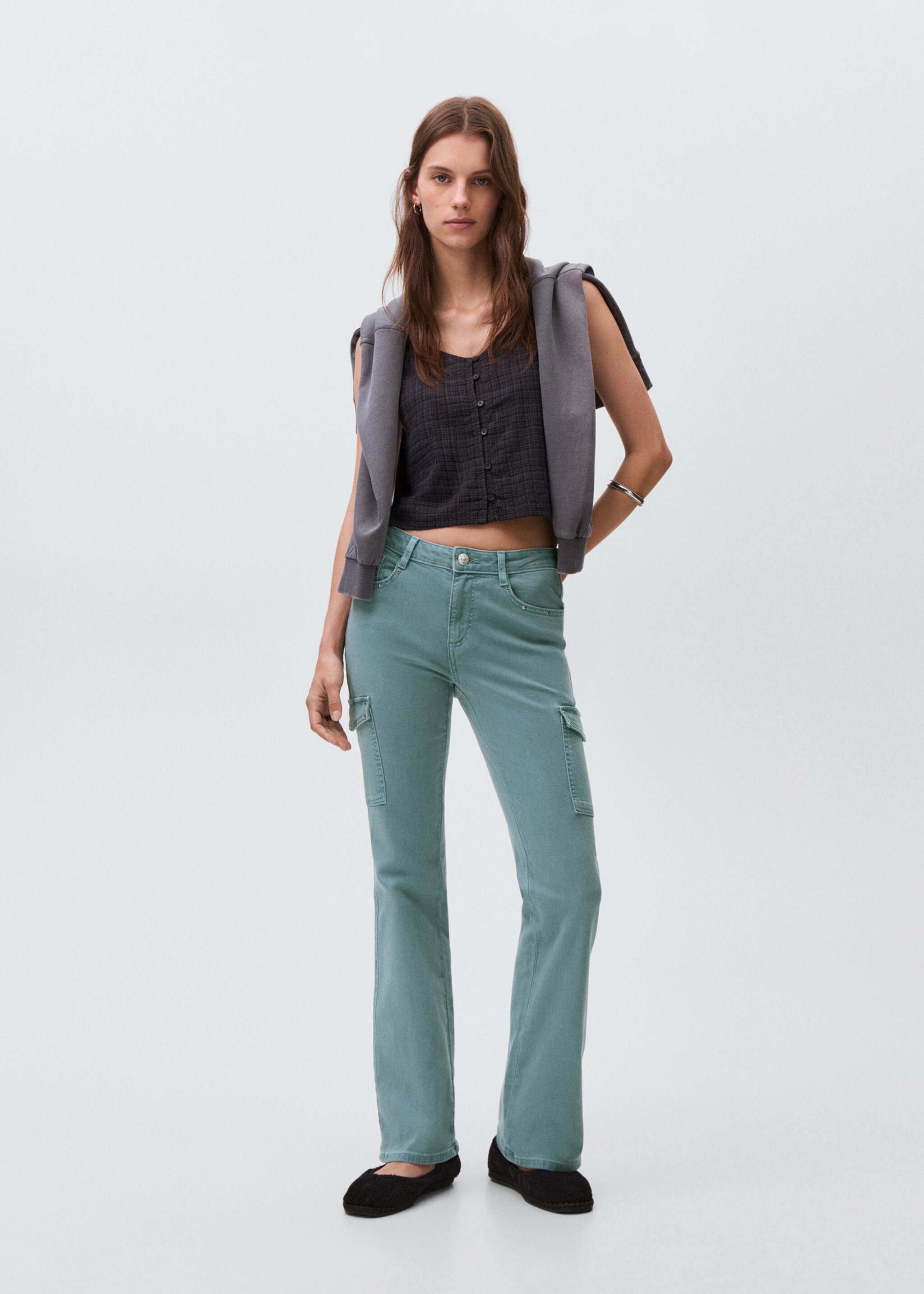 Flared cargo jeans - General plane