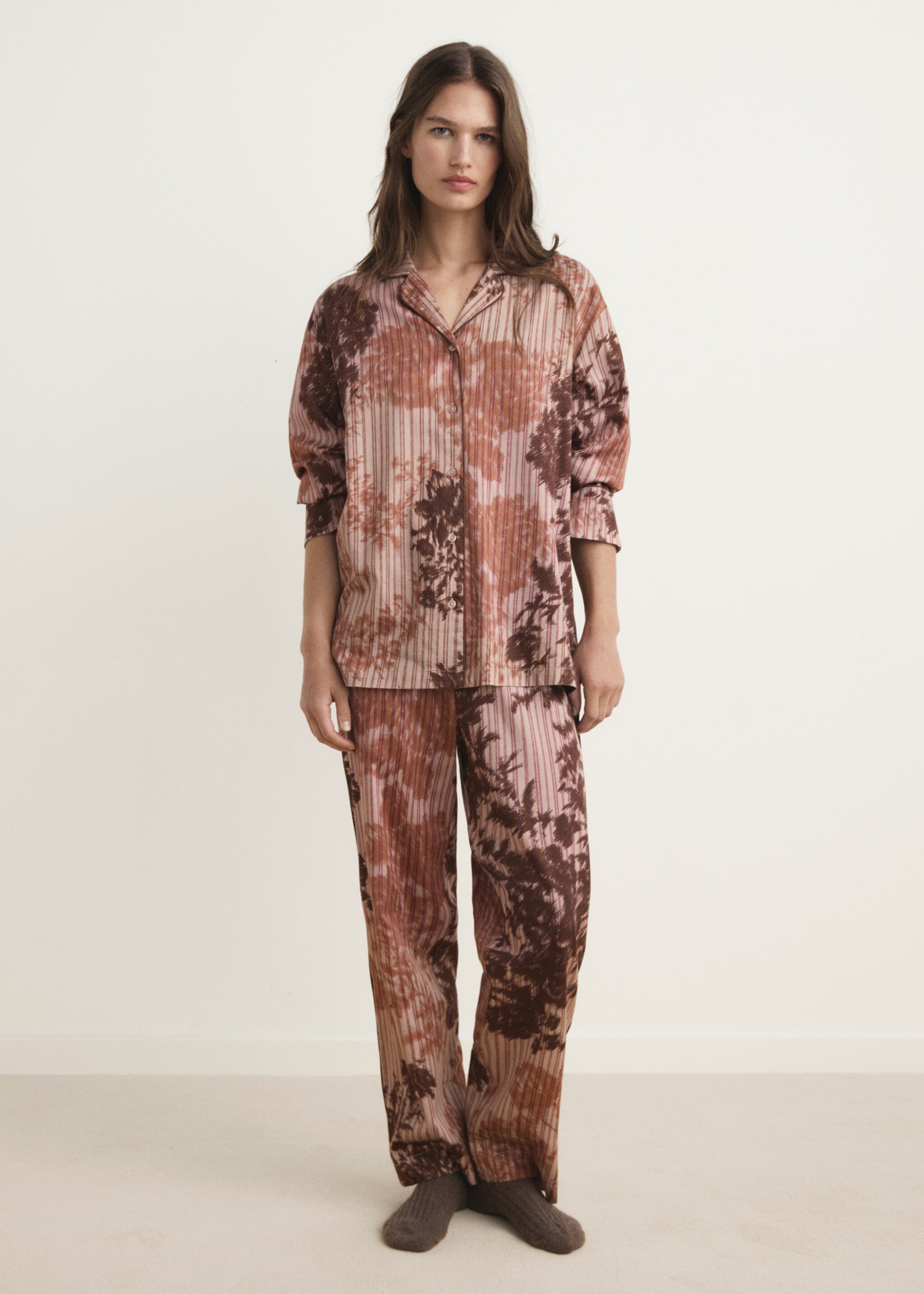 Pyjama shirt with blurred print - General plane, Brown. Ref: 17054438-00.