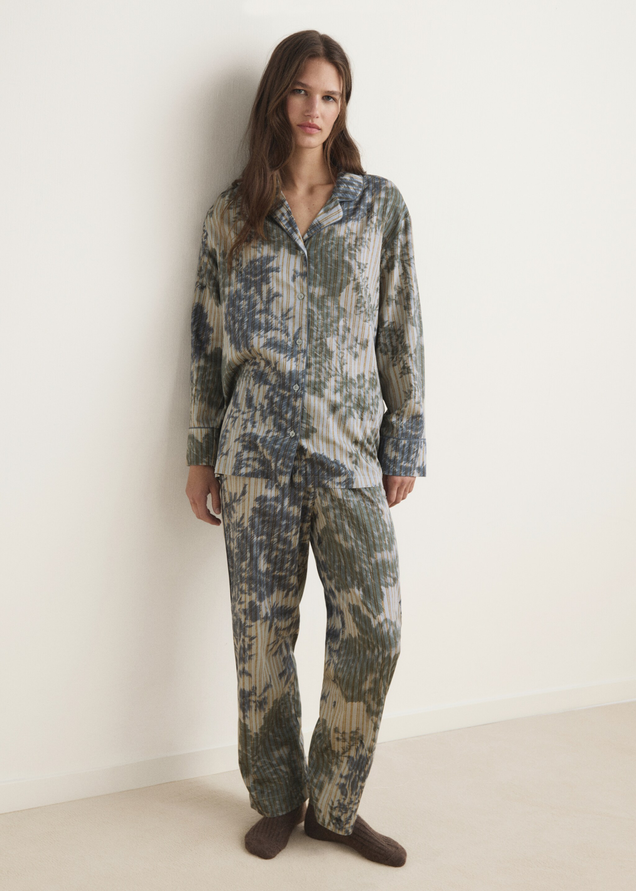 Pyjama shirt with blurred print - General plane, Green. Ref: 17054438-00.
