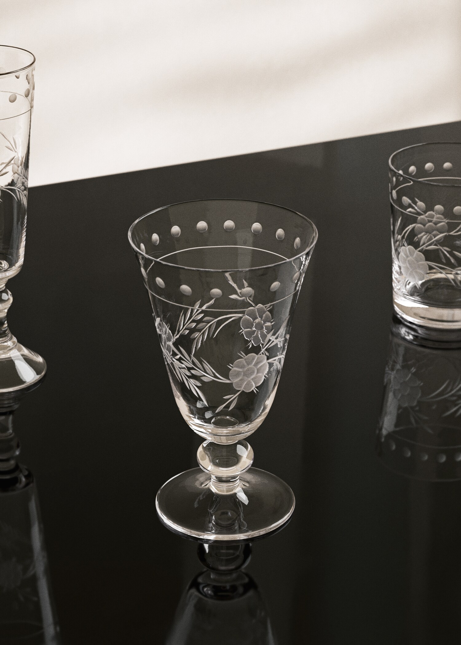 Cut glass flower cup - Overzichtstekening