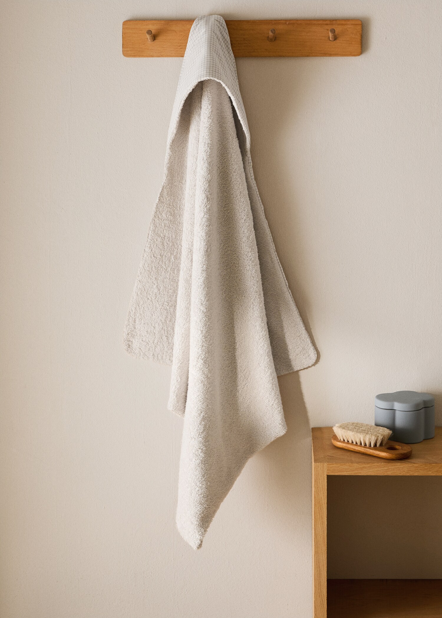 Children's bath towel, cotton with checkered detail - General plane