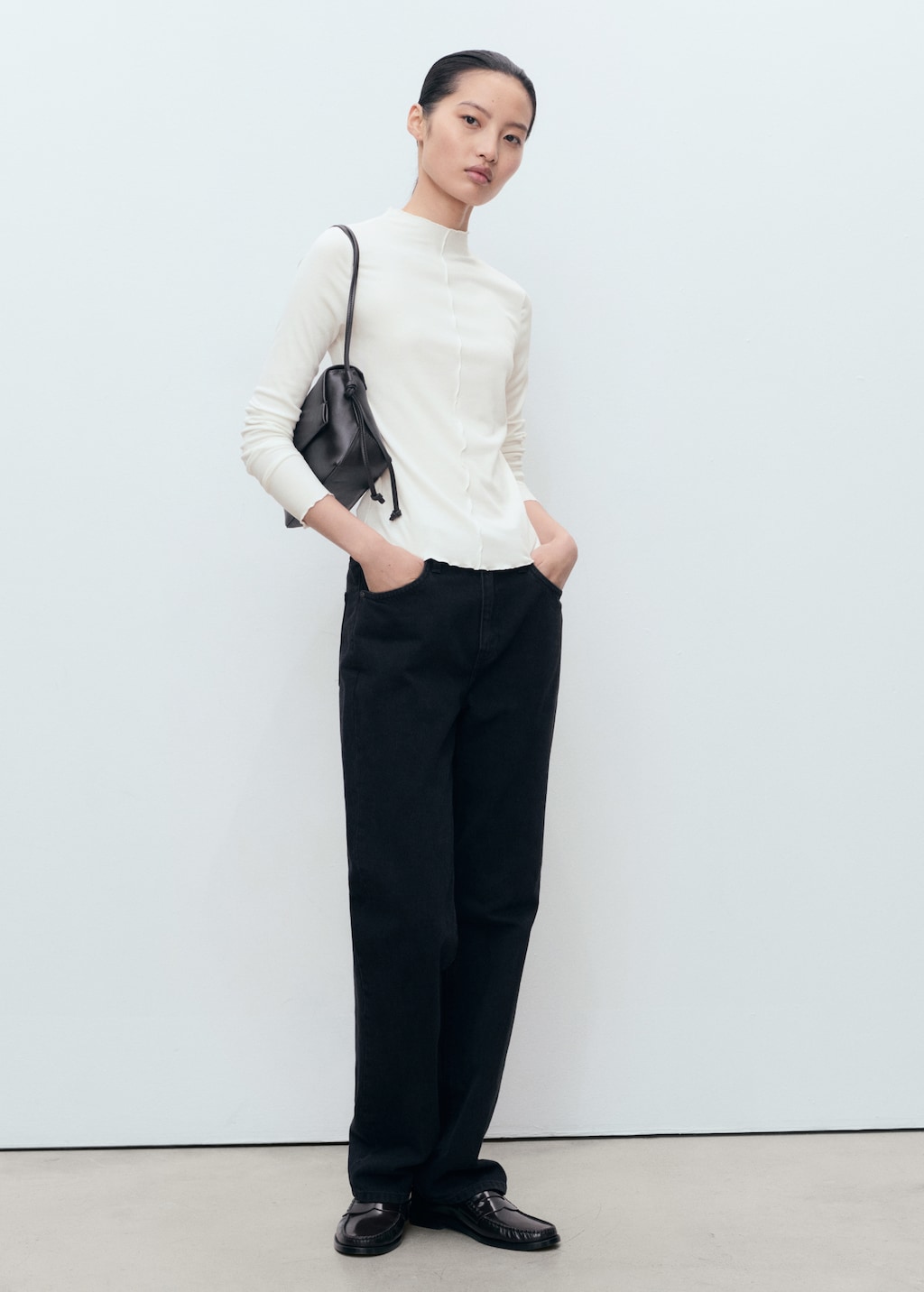 Mango Ribbed t-shirt with scalloped trim