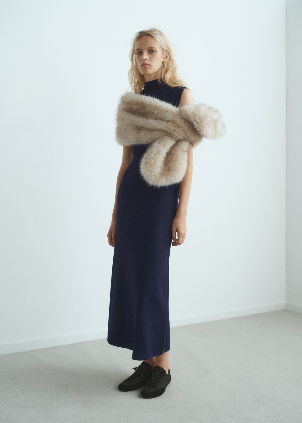 Perkins-neck knitted dress - image 2