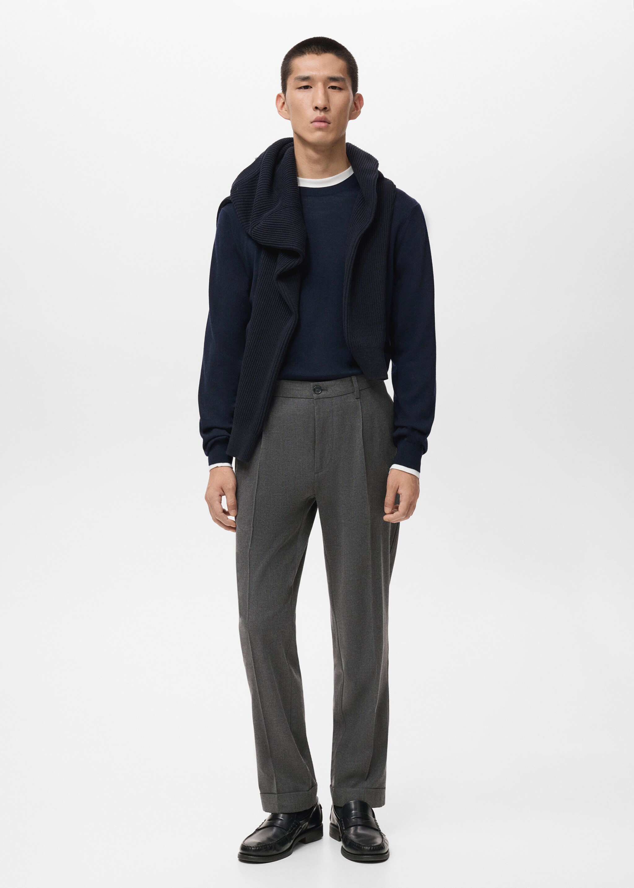Regular-fit pleated trousers - General plane, Medium Heather Grey. Ref: 17055968-00.
