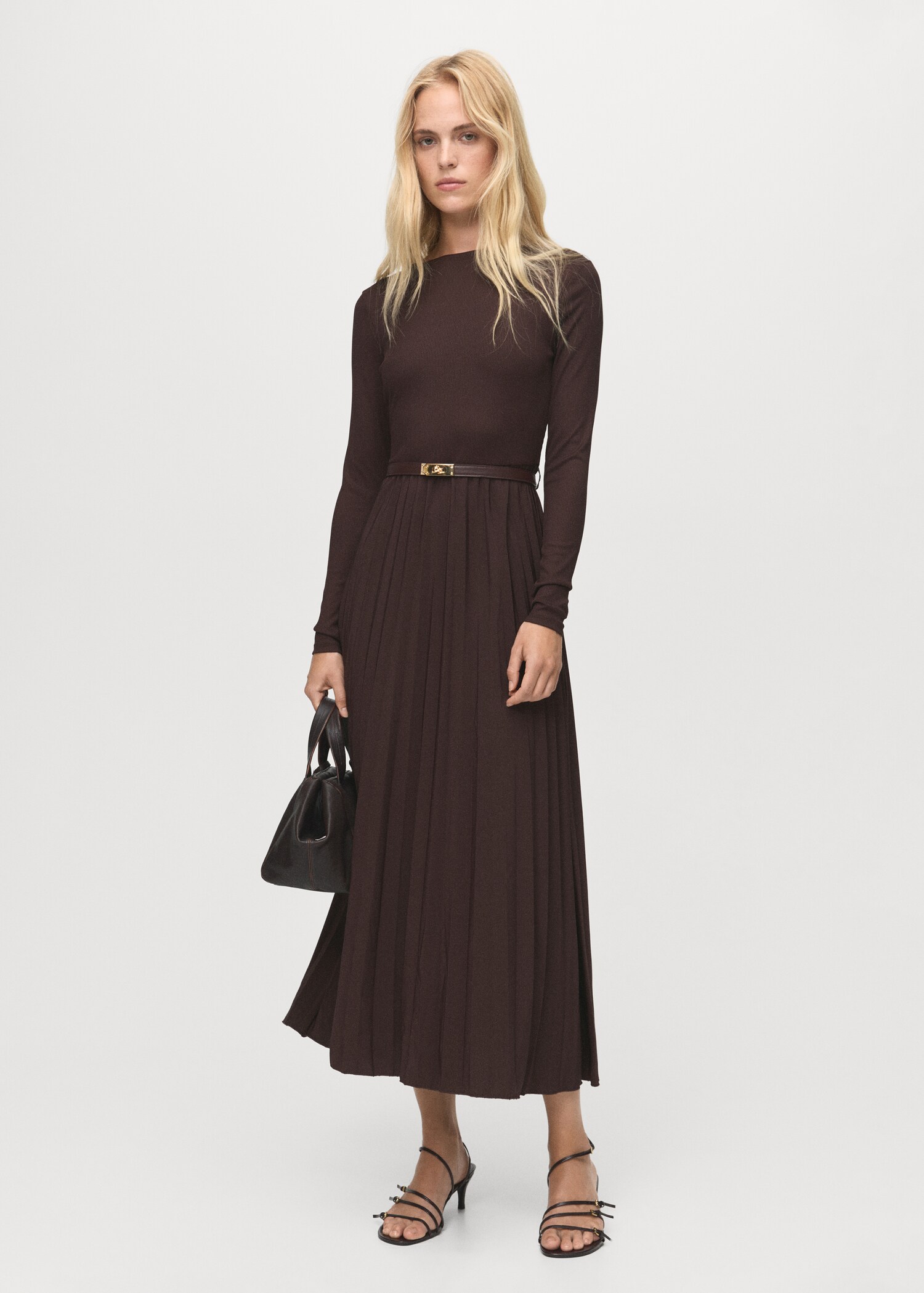 Pleated dress with belt - General plane