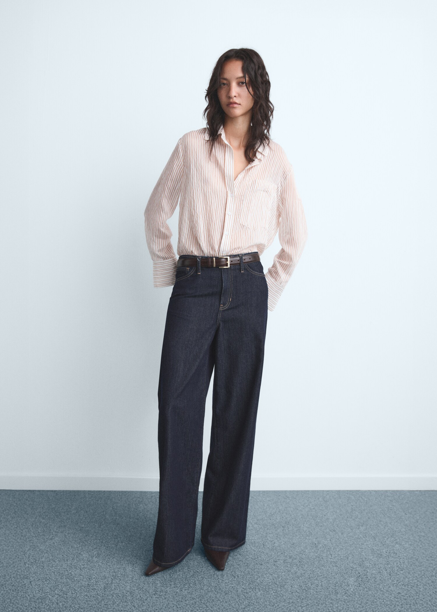 Jeans wideleg tiro medio - Plano general