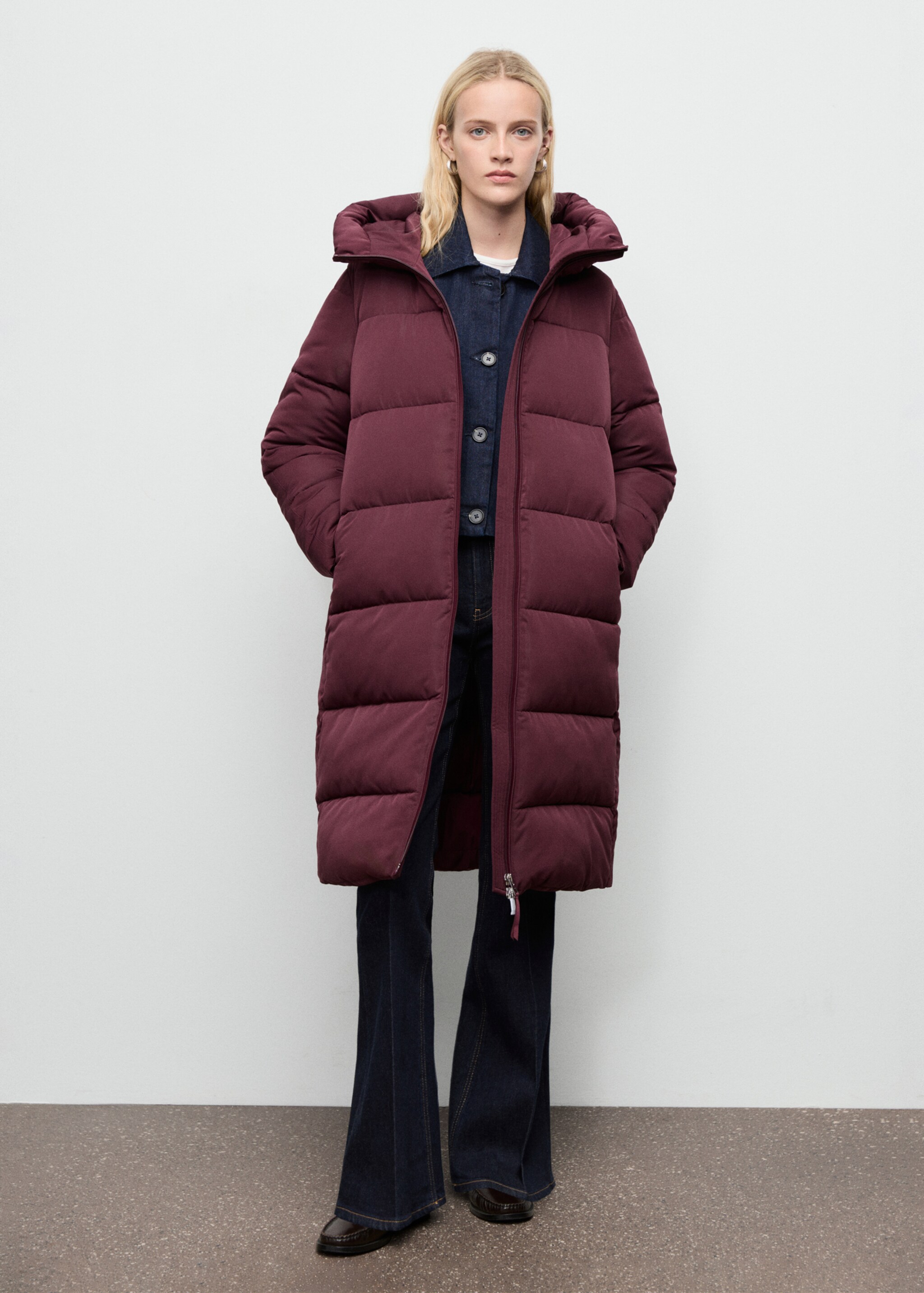 Long padded anorak with hood - General plane, Maroon. Ref: 17057131-00.