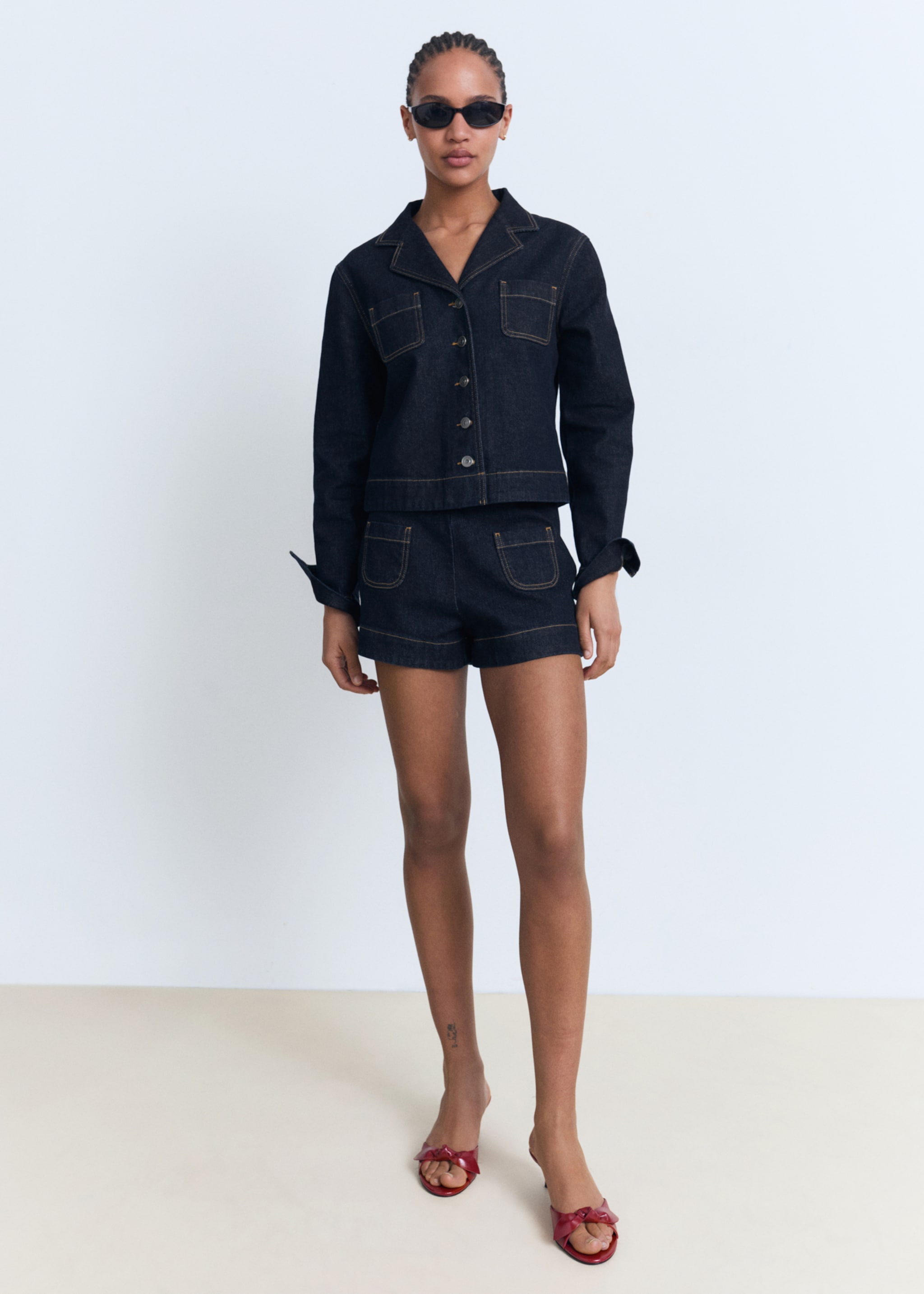 Fitted denim jacket with pockets - General plane