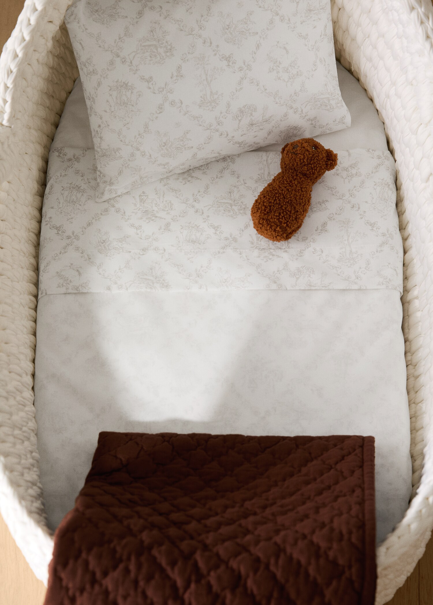 Toile de Jouy mini cot top sheet and pillow set - General plane