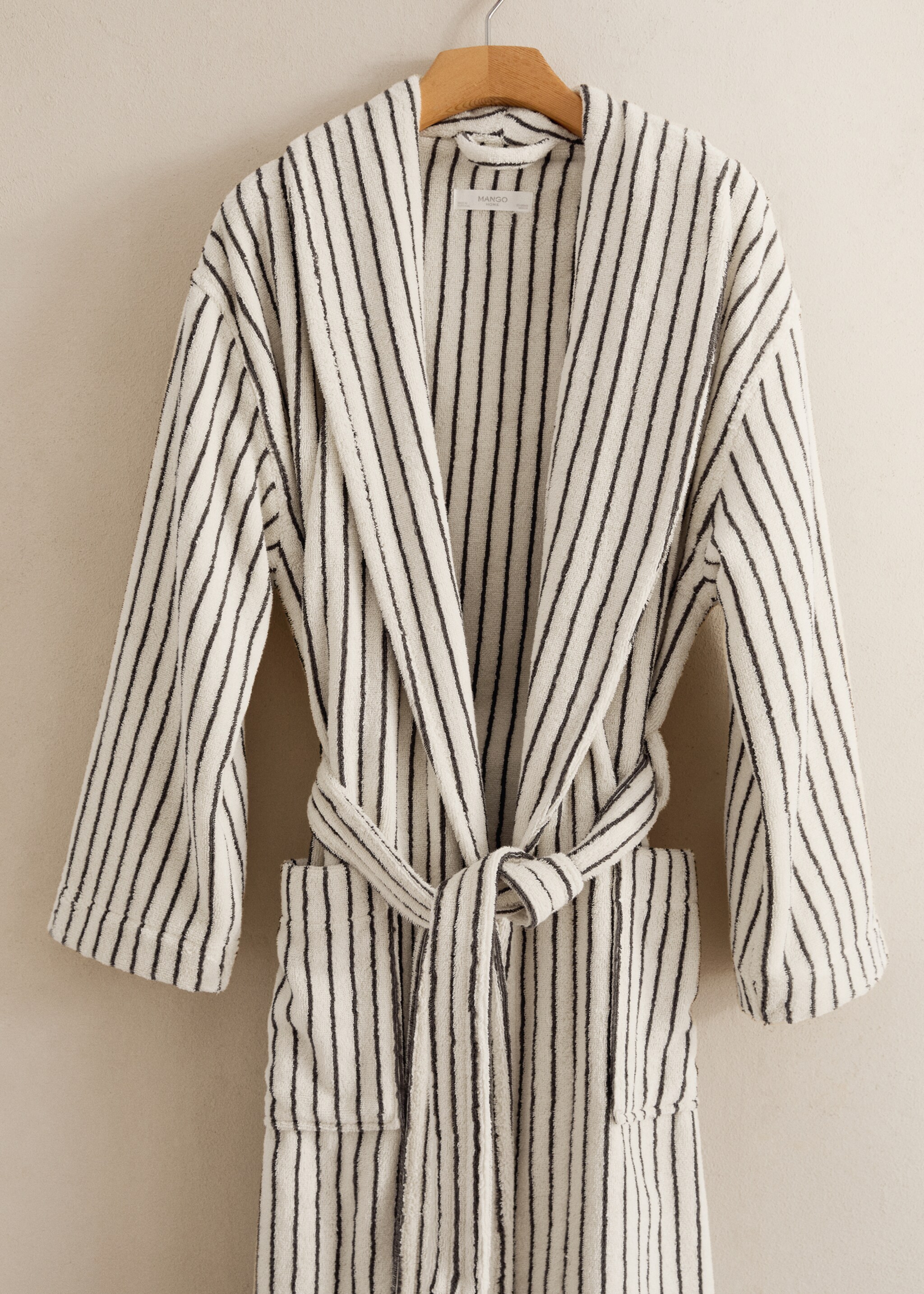 Two-tone striped bathrobe - General plane, Charcoal. Ref: 17061554-00.