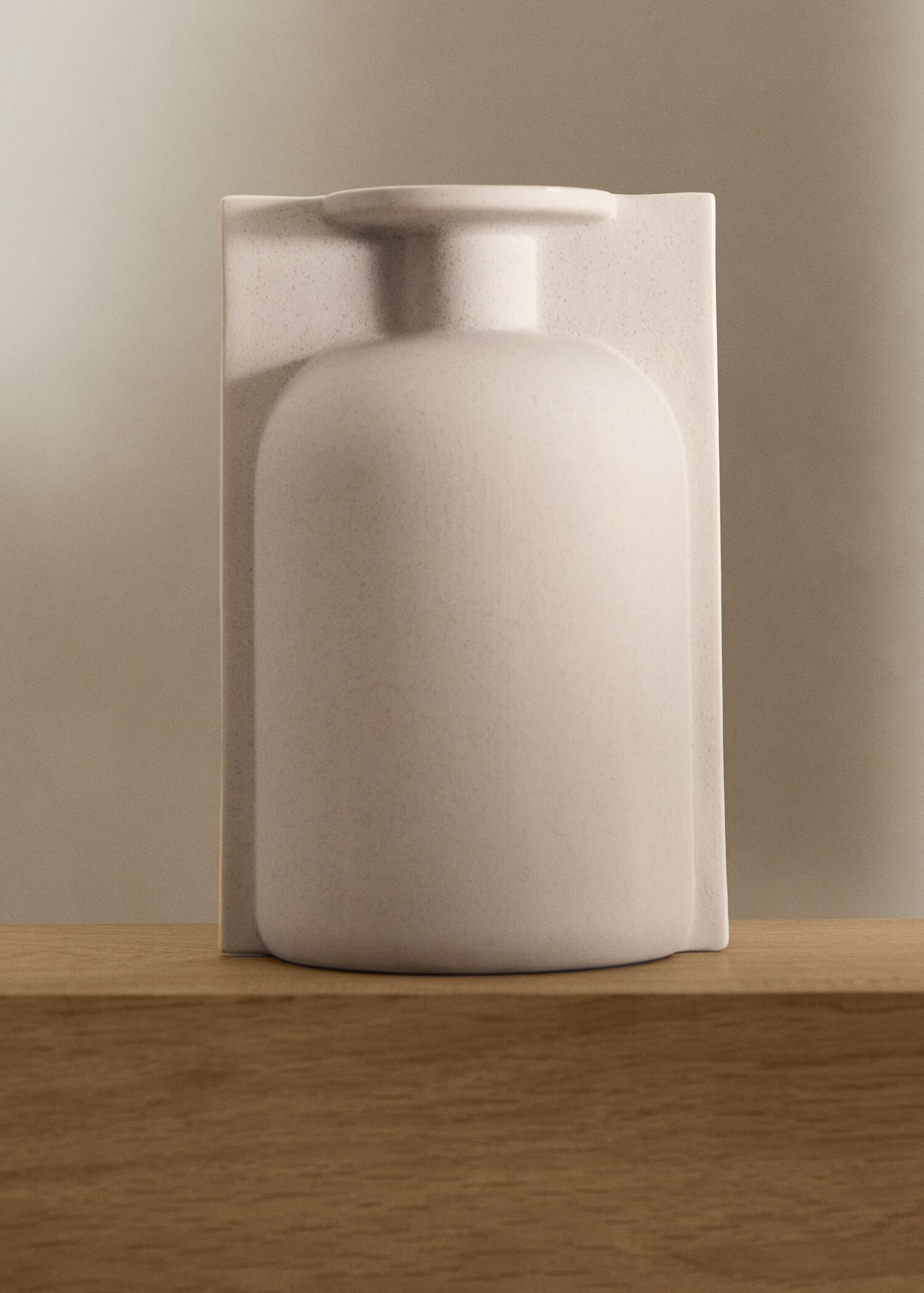 Medium earthenware bottle vase - General plane