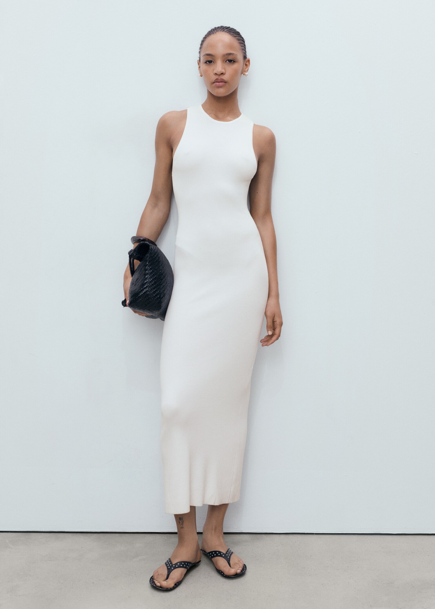 Halter-neck knitted dress - General plane