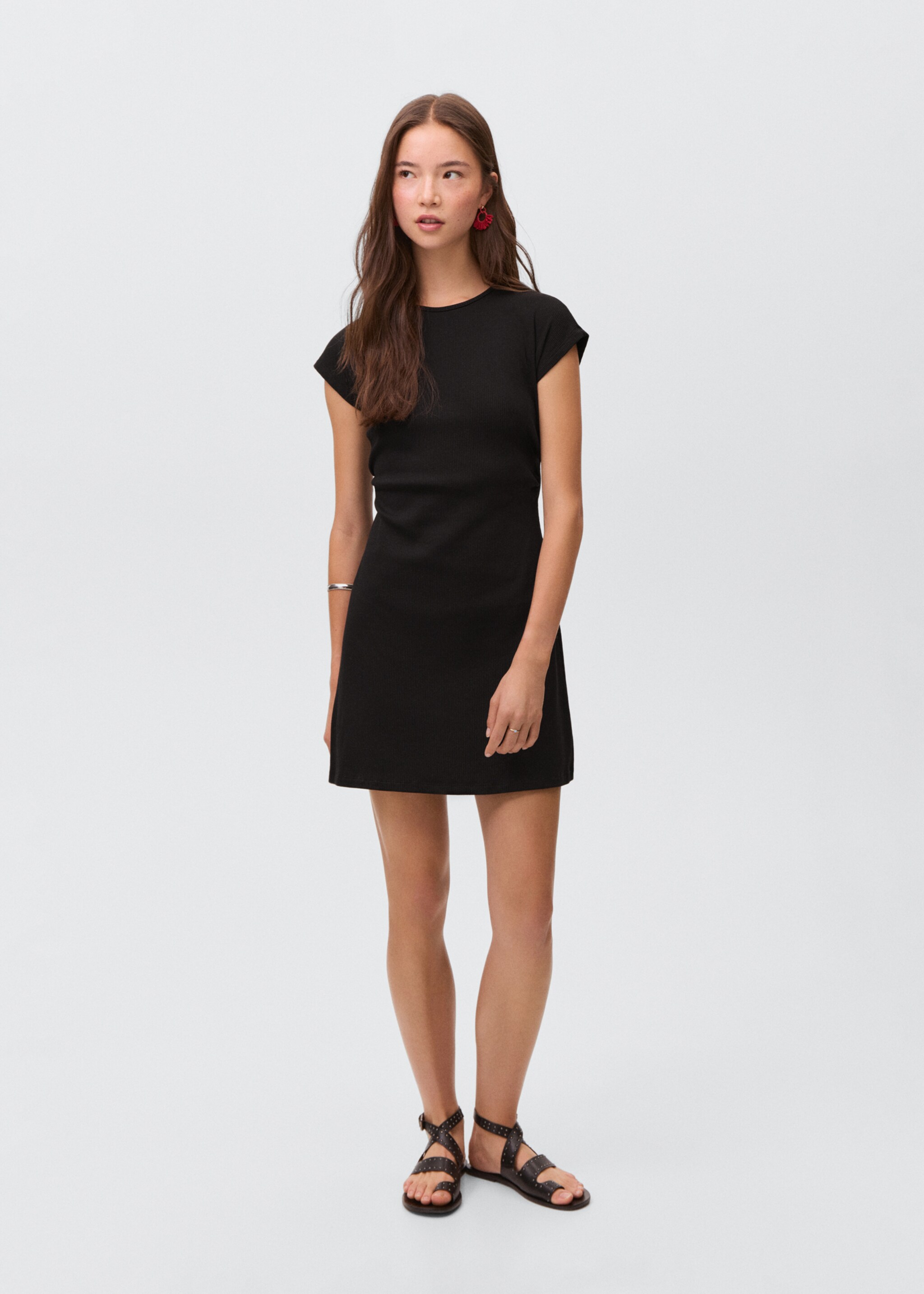 Ribbed short dress - General plane
