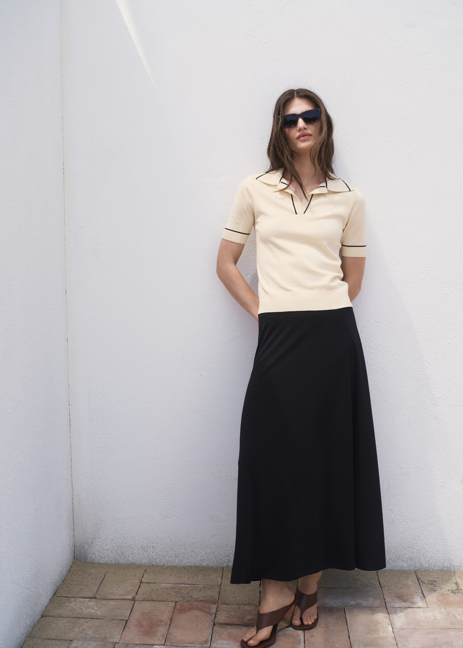 Polo-neck sweater with contrasting trims - General plane