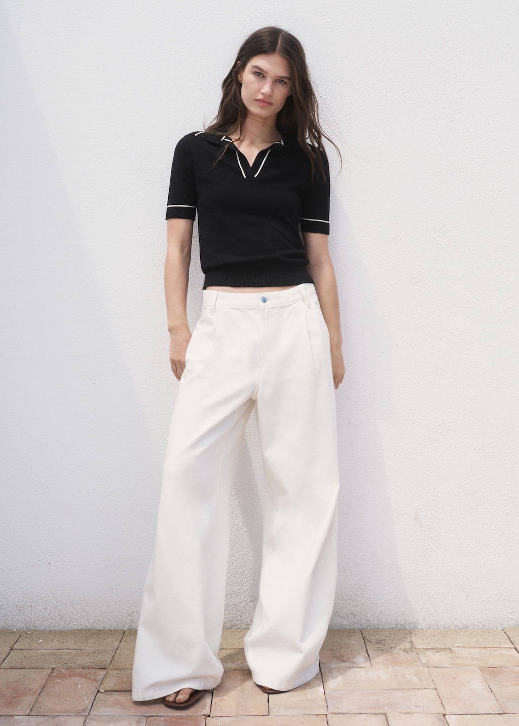 Polo-neck sweater with contrasting trims