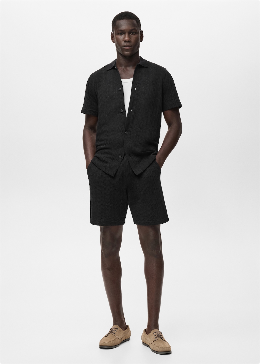 Structured knitted shorts