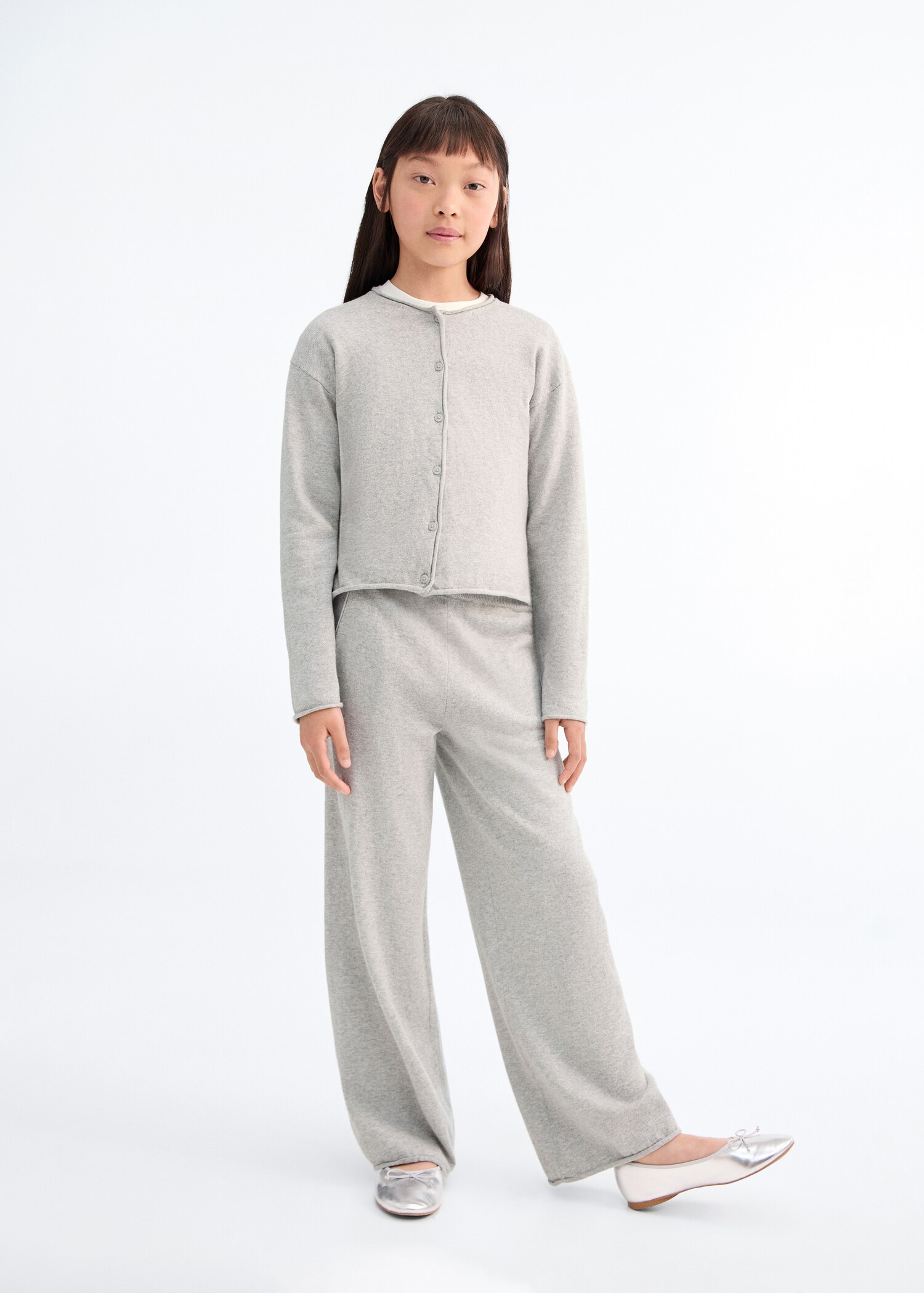 Long sleeves knit cardigan - General plane